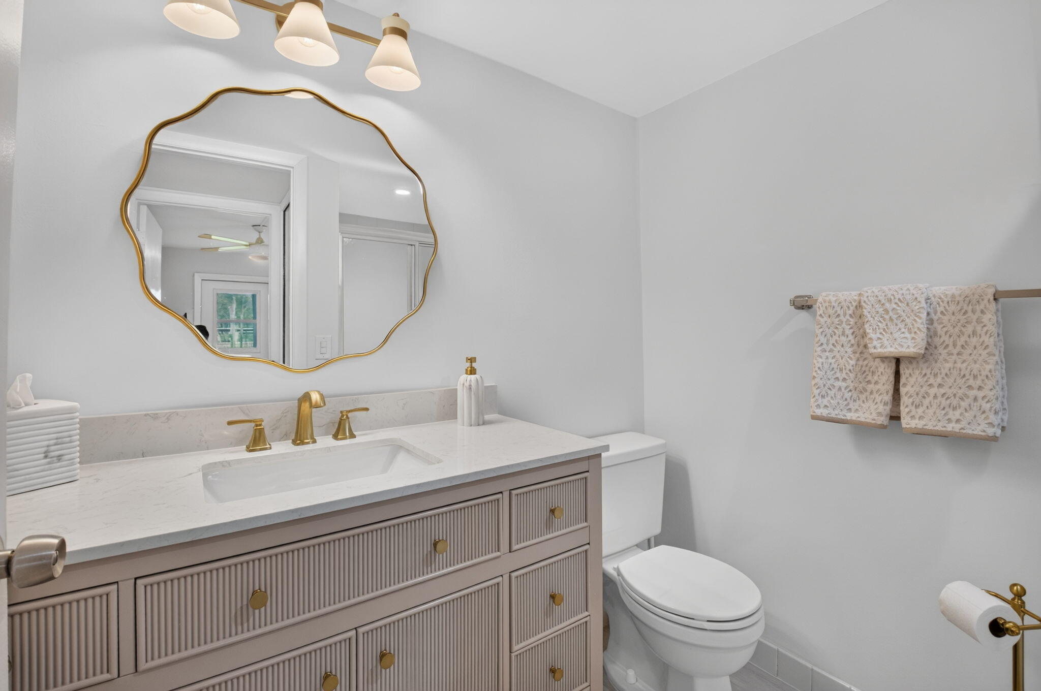 390 Normandy I Property Photo 19