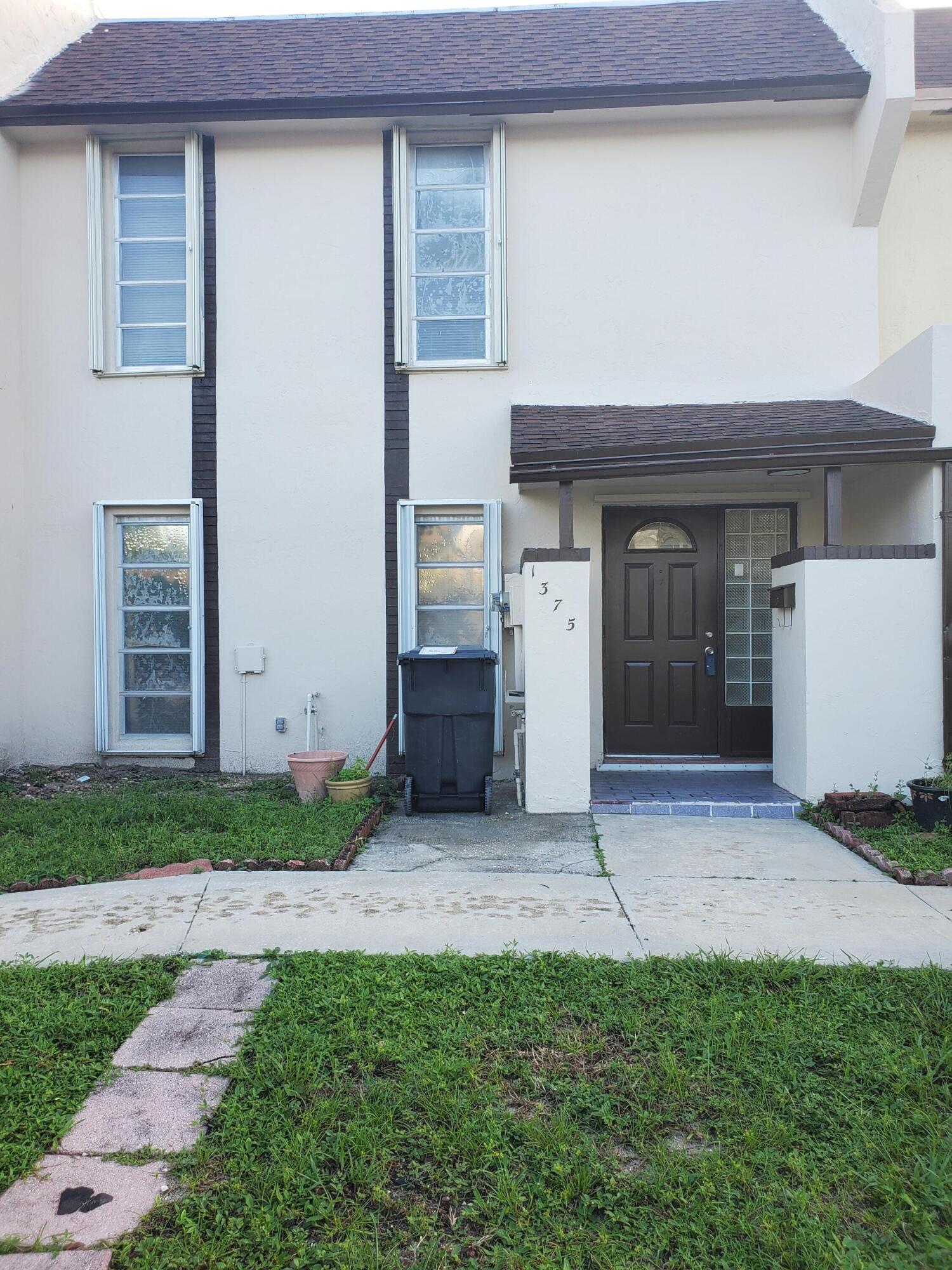 1375 SEAVIEW Property Photo 1