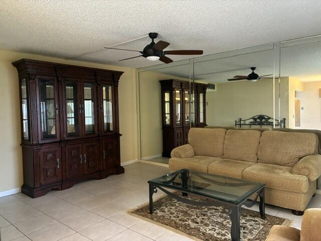 837 Normandy R Property Photo 2