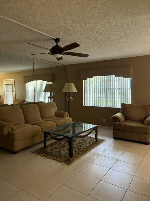 837 Normandy R Property Photo 4