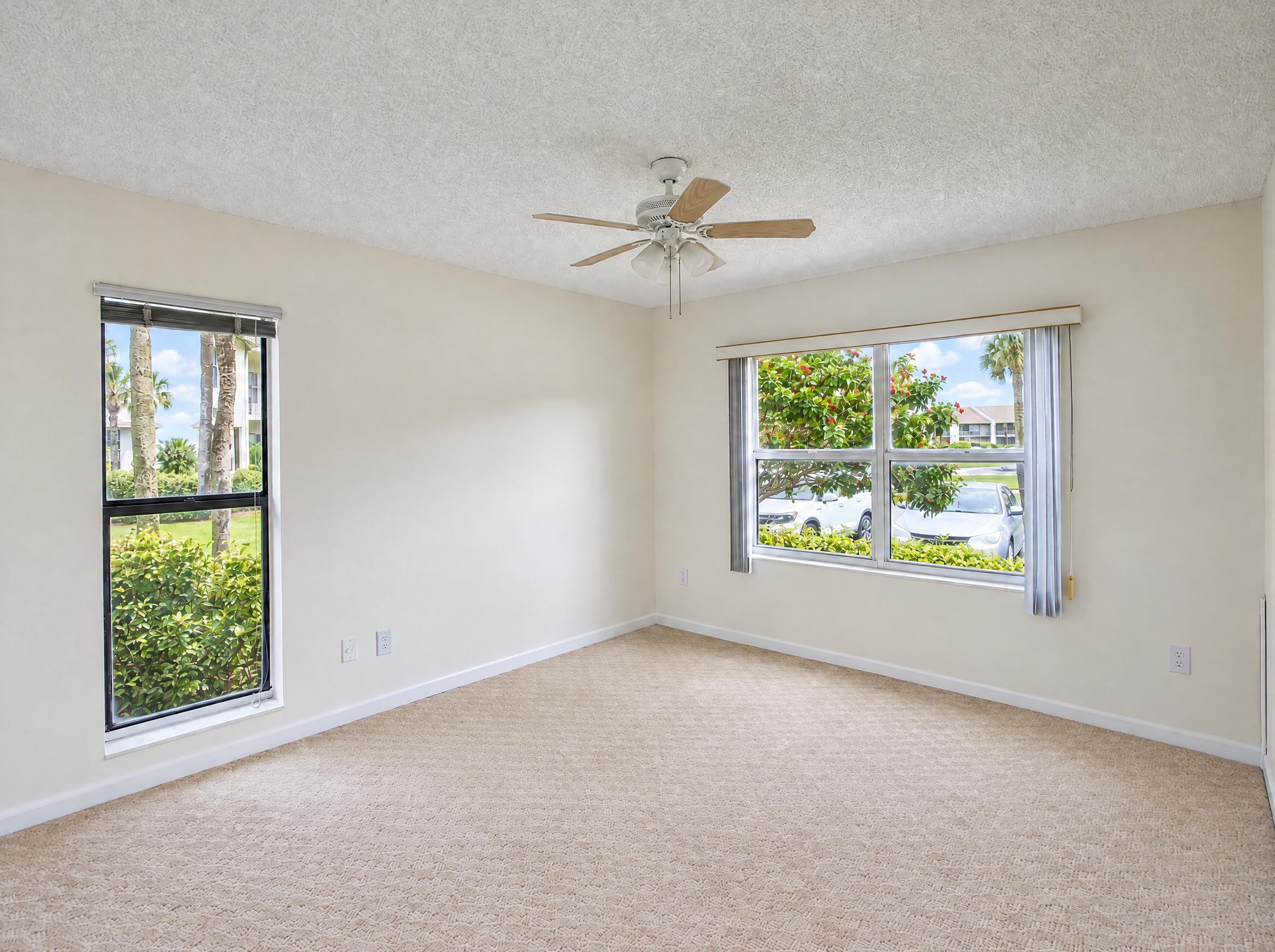7915 Willow Spring 1218 Property Photo 12