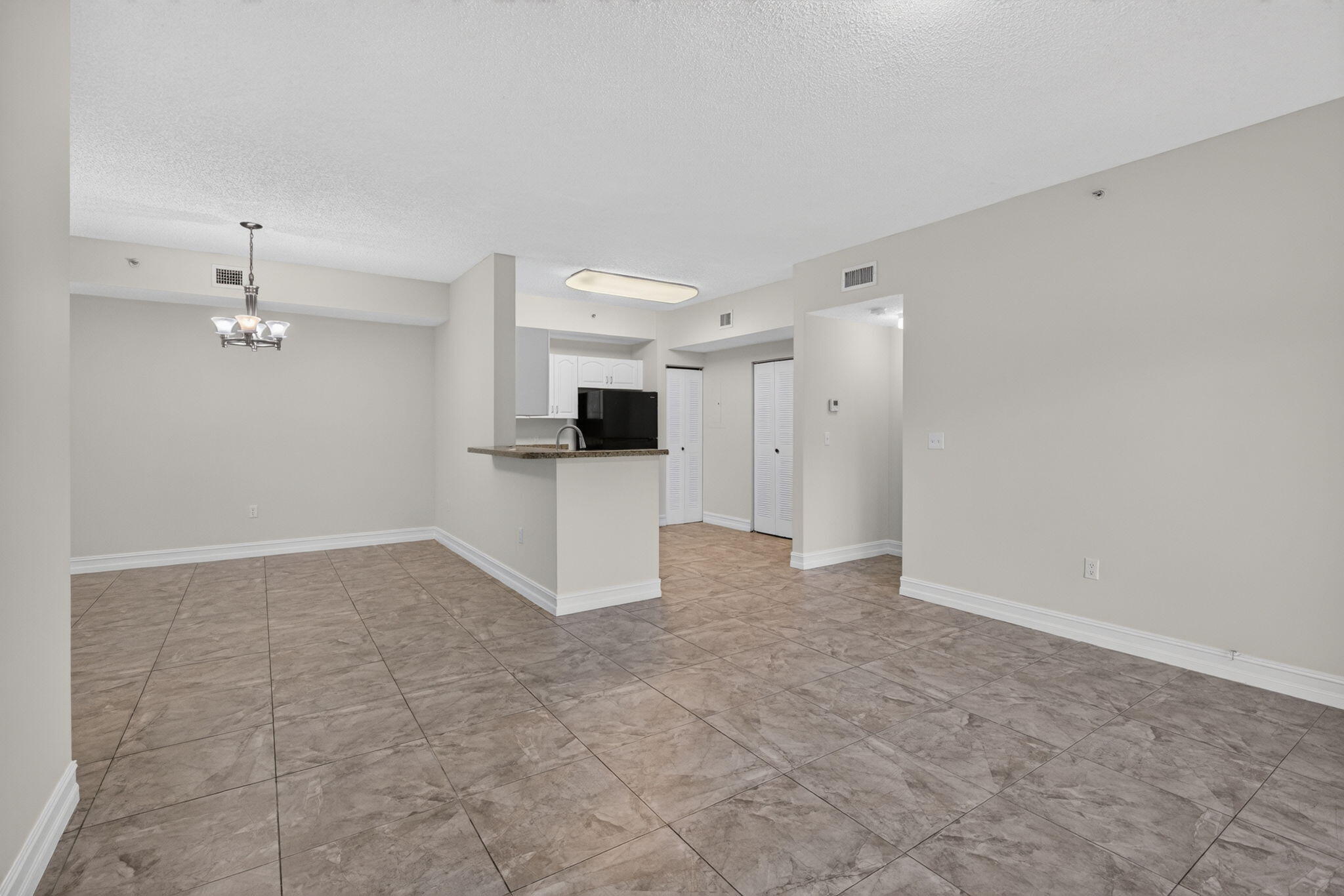 6960 Sw 39th Street 207e Property Photo 13