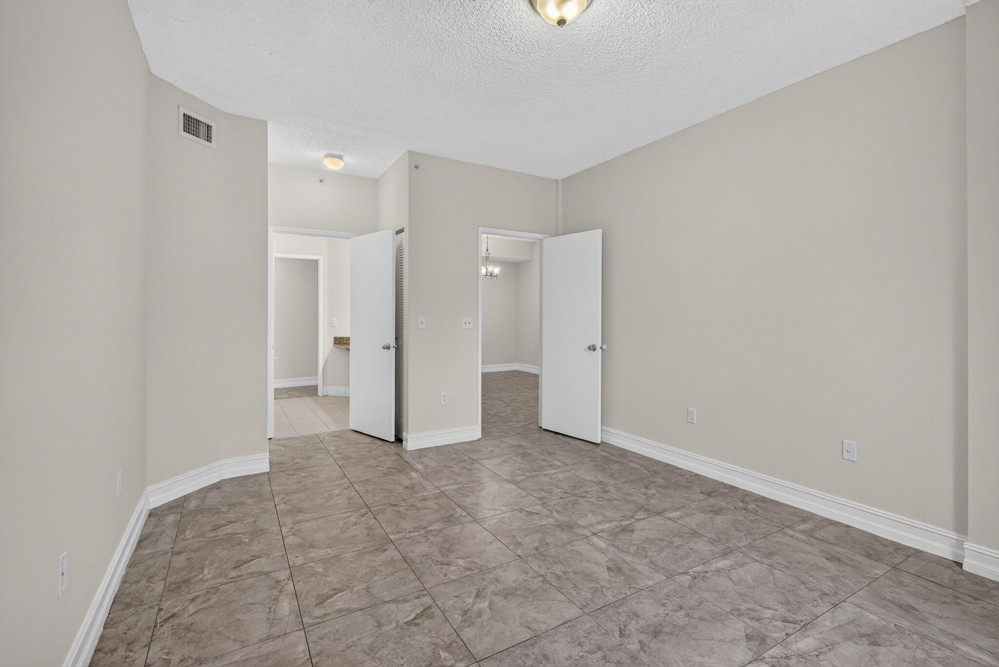 6960 Sw 39th Street 207e Property Photo 18