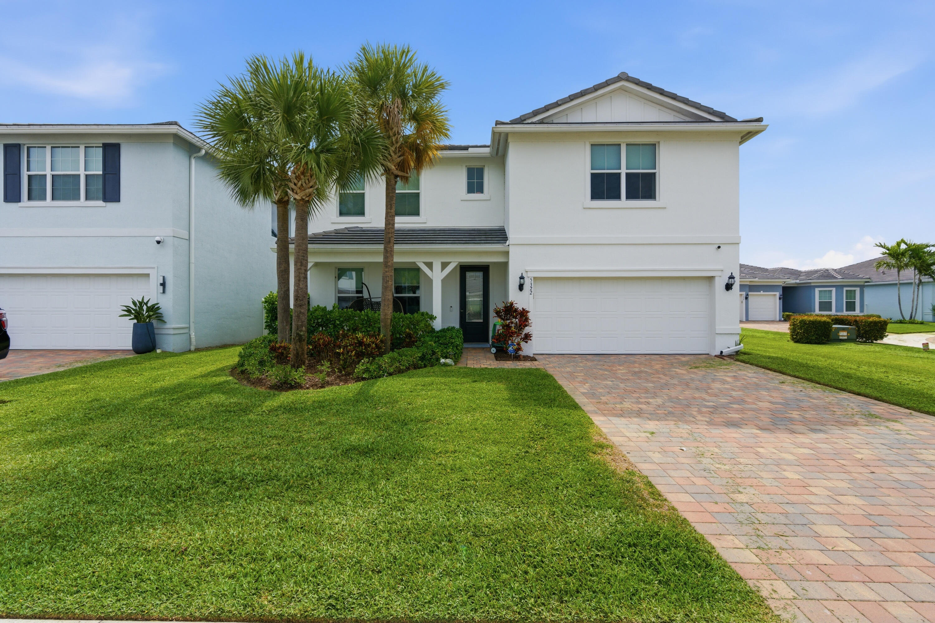 5322 Yellow Water Lily Court Property Photo 1