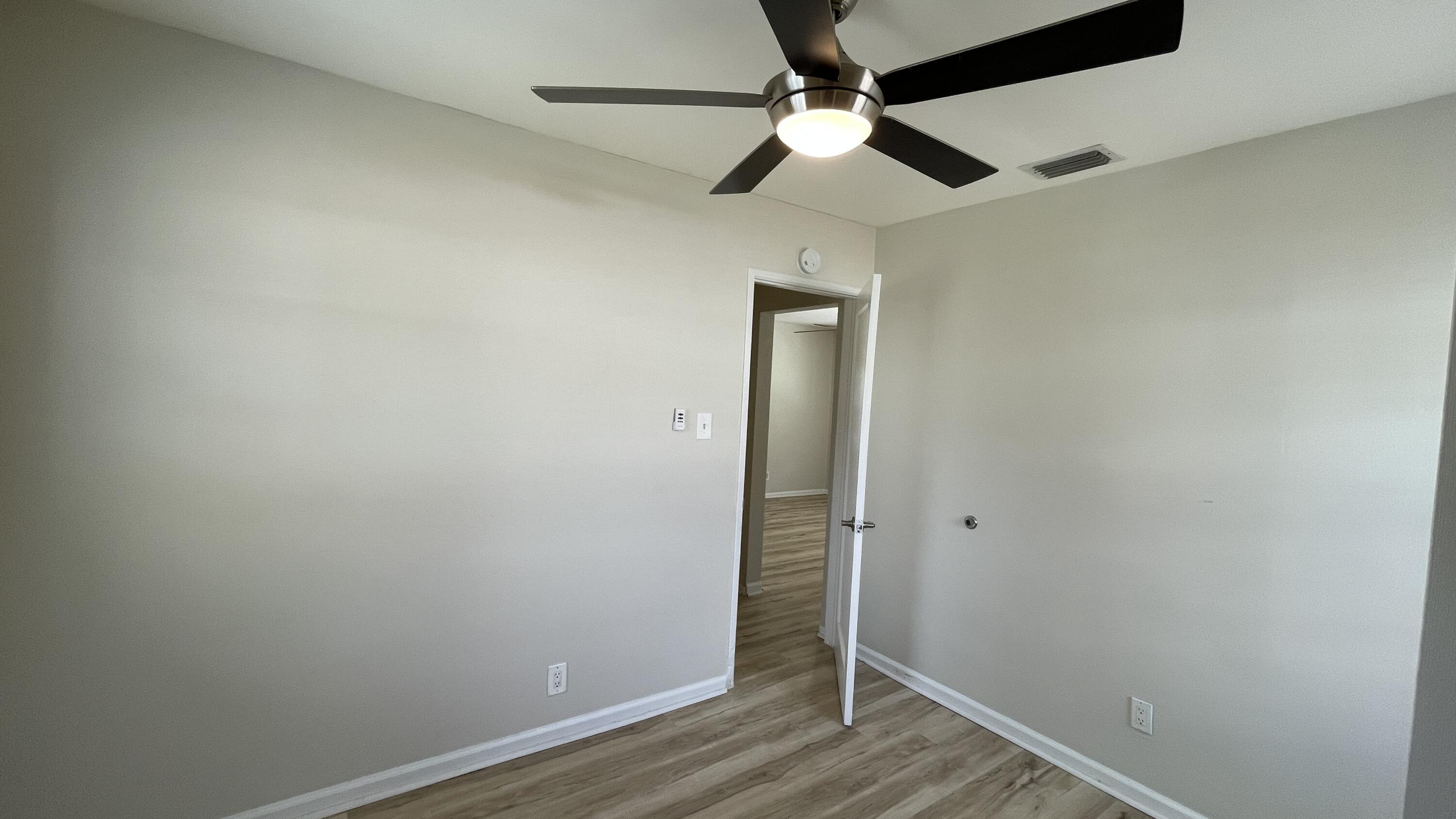 116 E Central Boulevard Property Photo 12