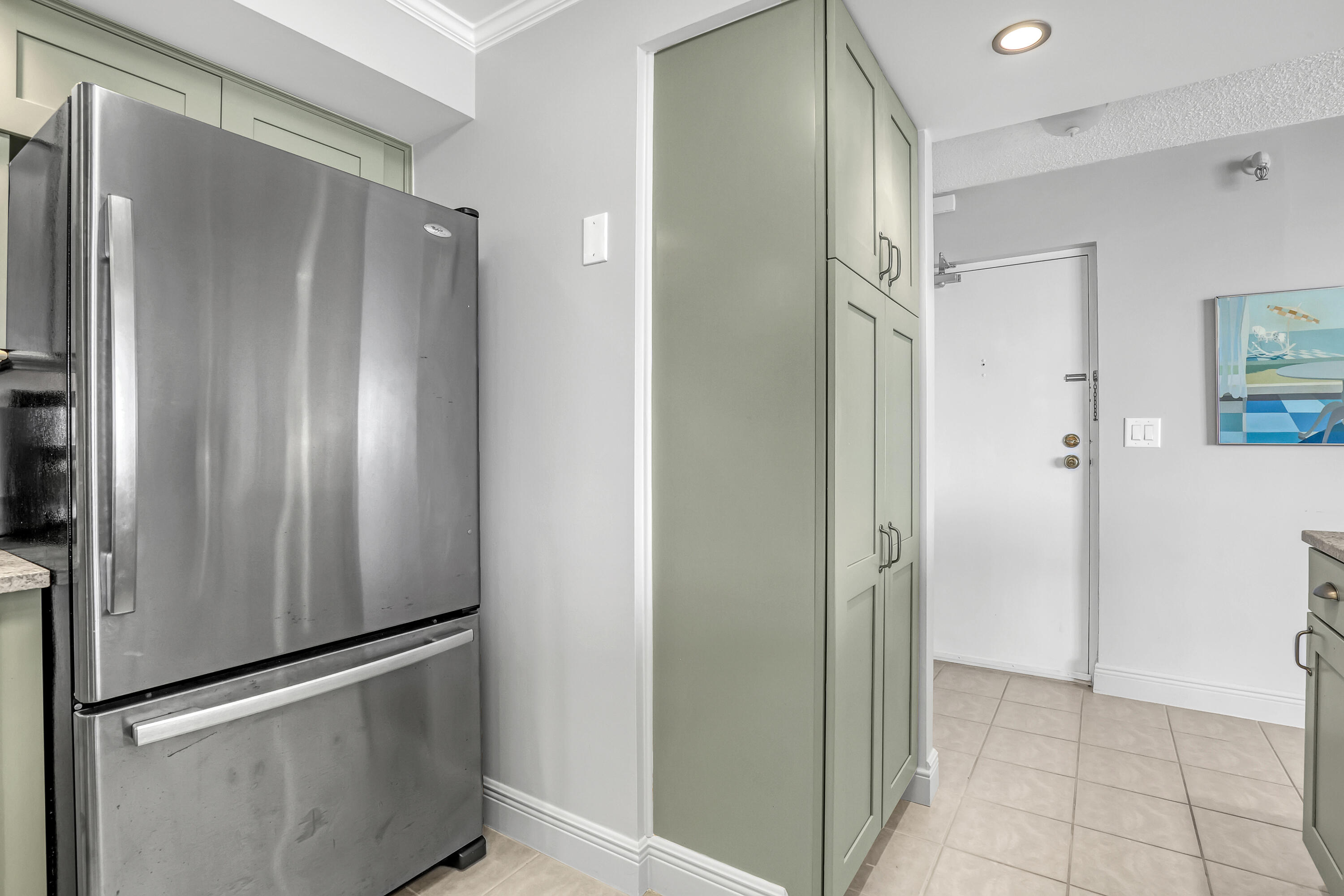 2800 N Ocean Drive A-22a Property Photo 6