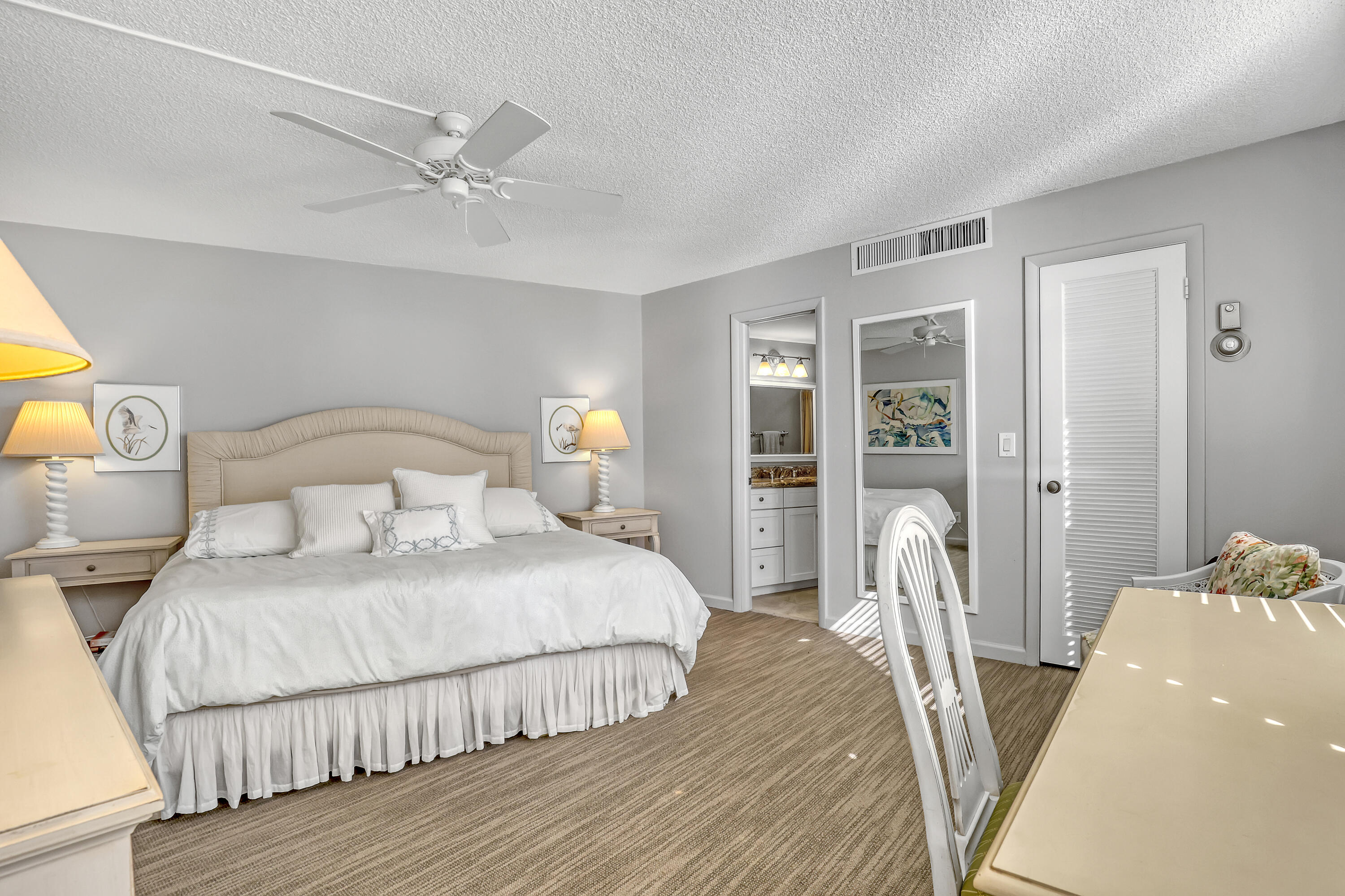 2800 N Ocean Drive A-22a Property Photo 13
