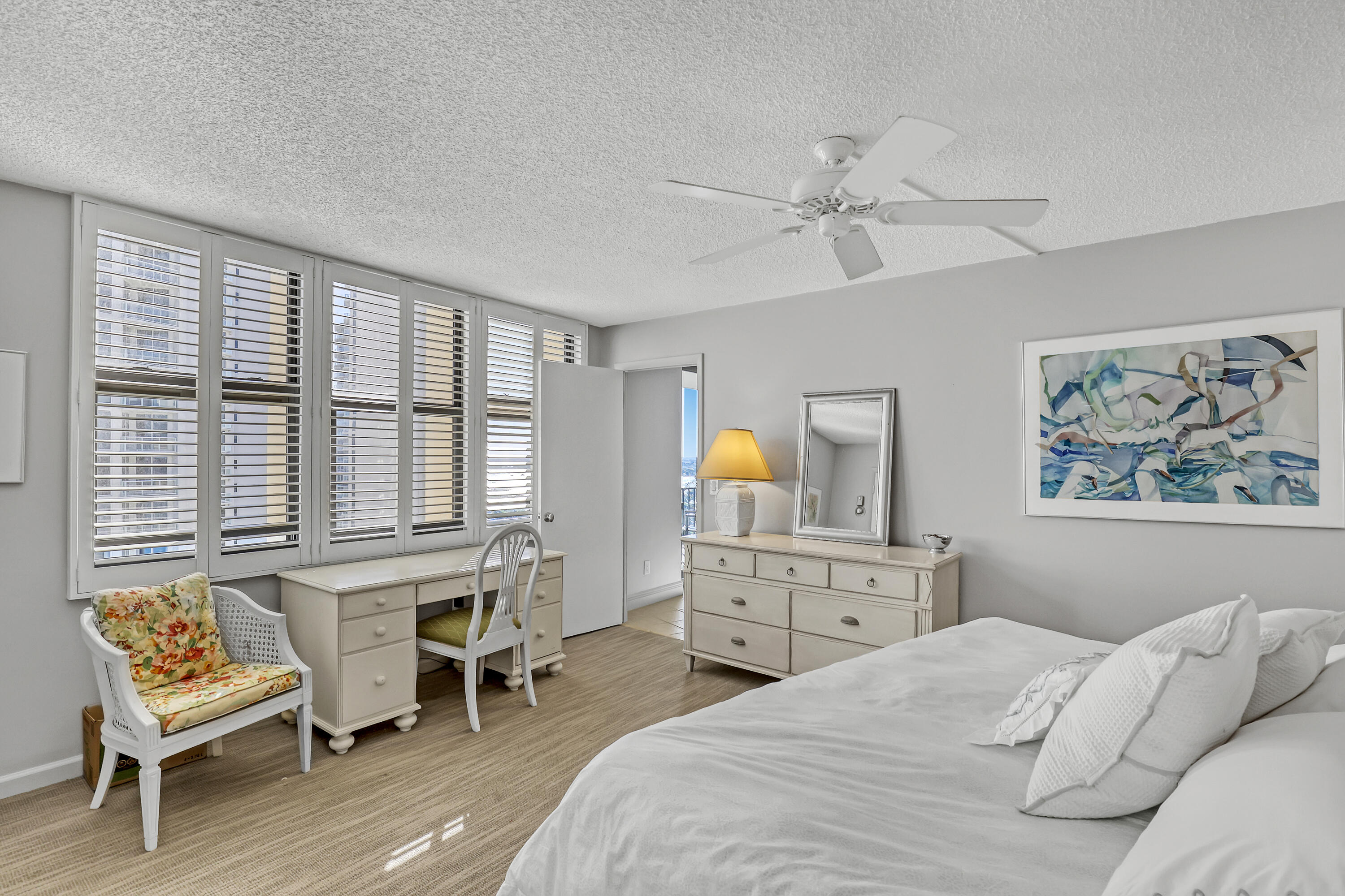 2800 N Ocean Drive A-22a Property Photo 15