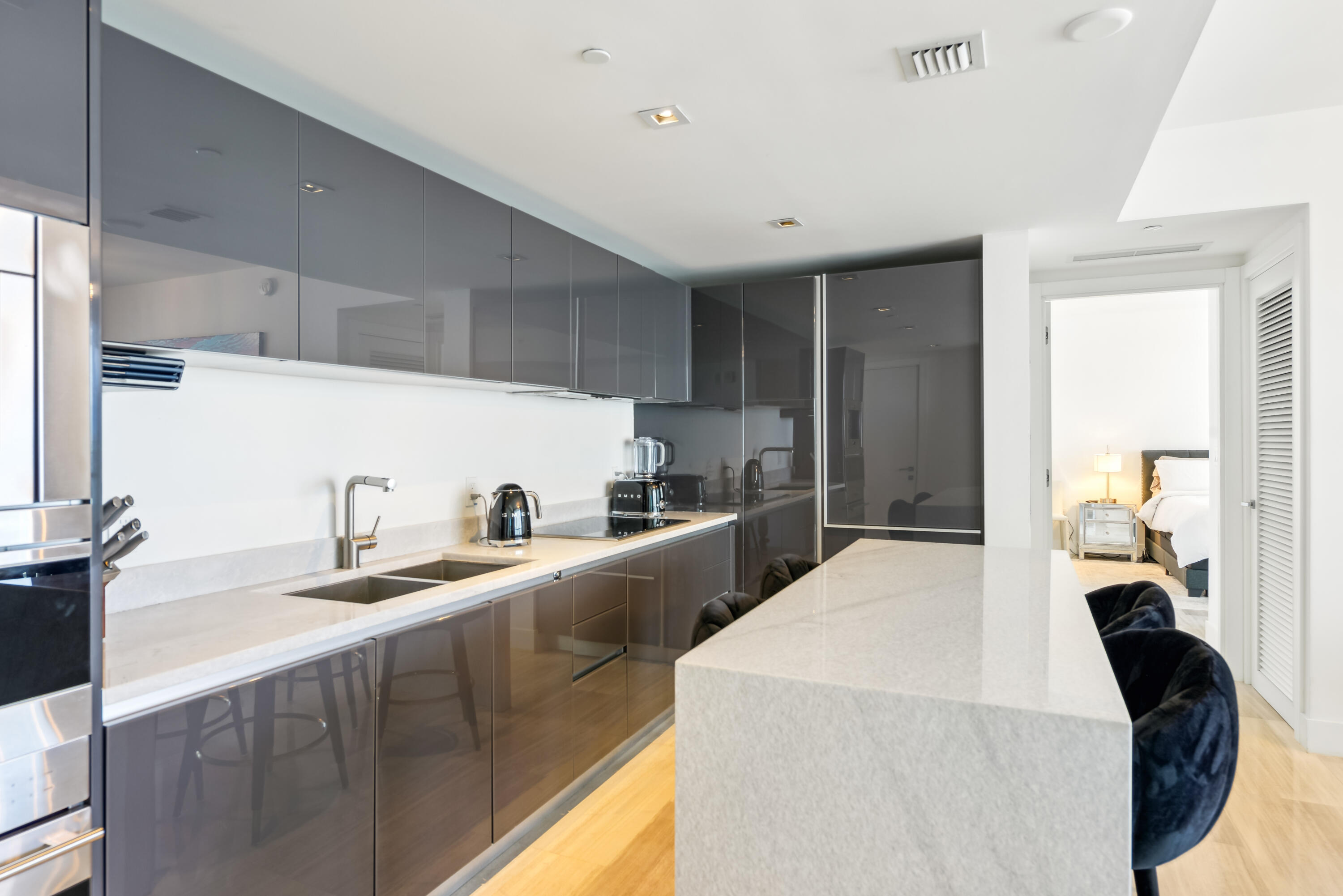 1451 Brickell Avenue 1202 Property Photo 15