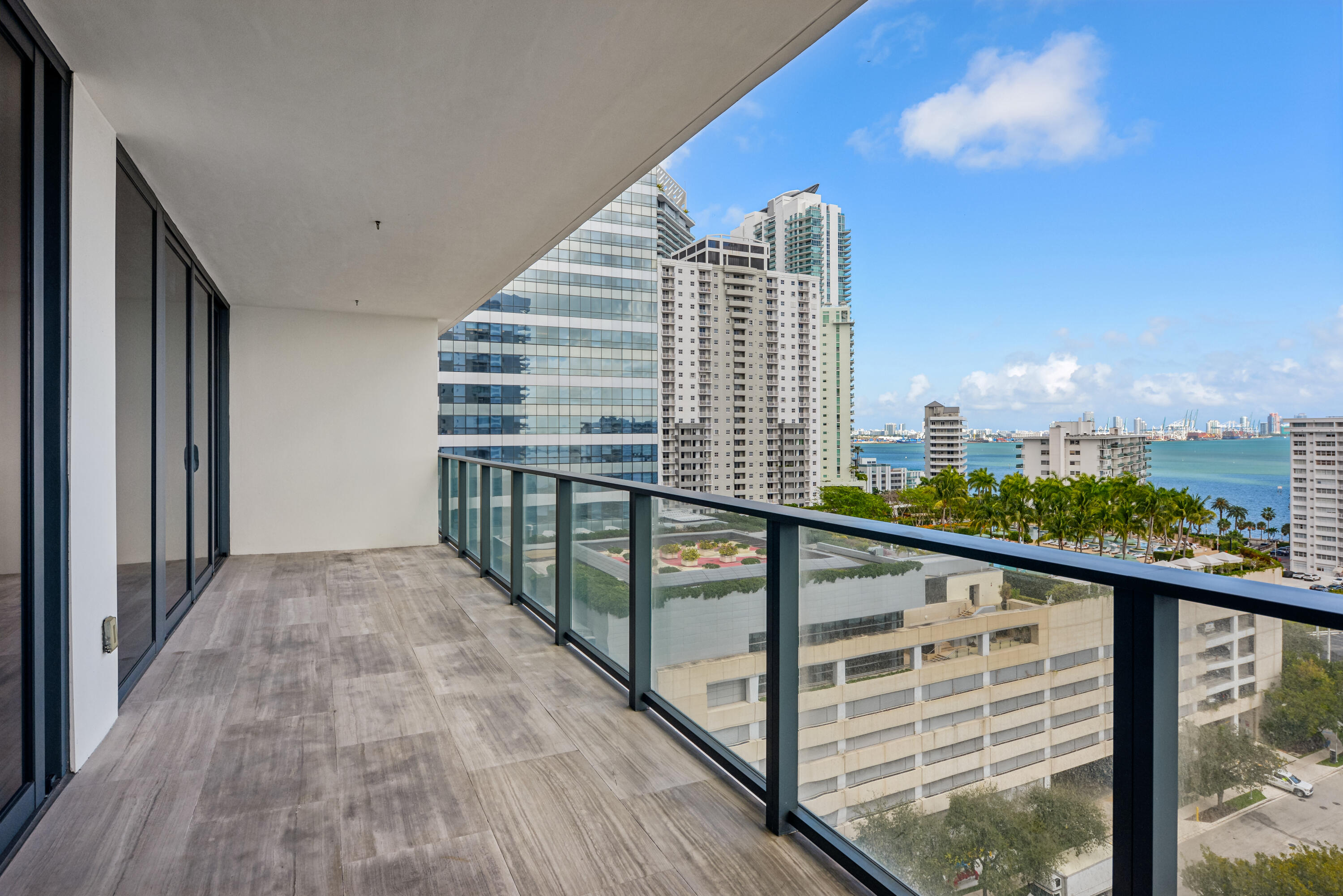 1451 Brickell Avenue 1202 Property Photo 24