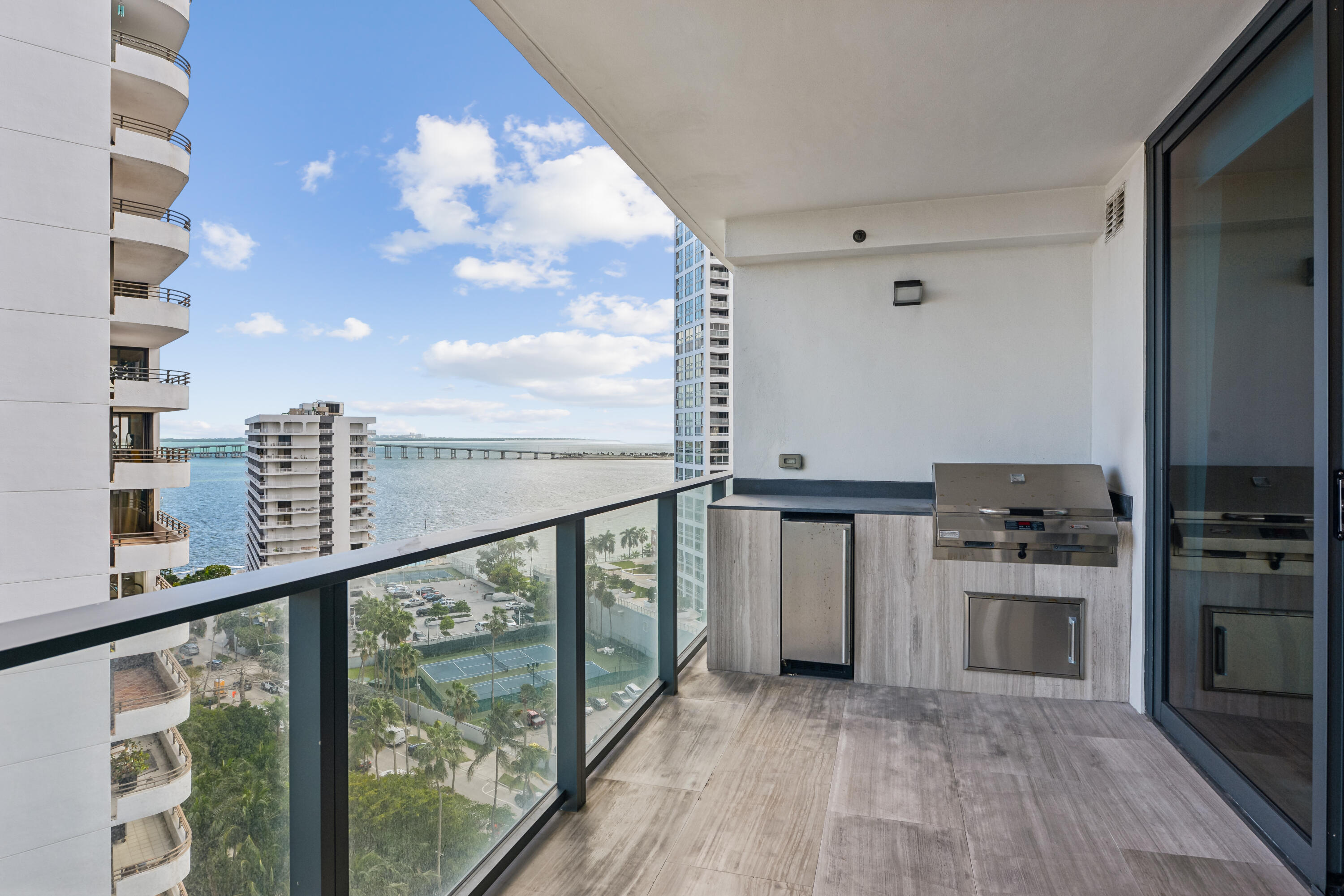 1451 Brickell Avenue 1202 Property Photo 25