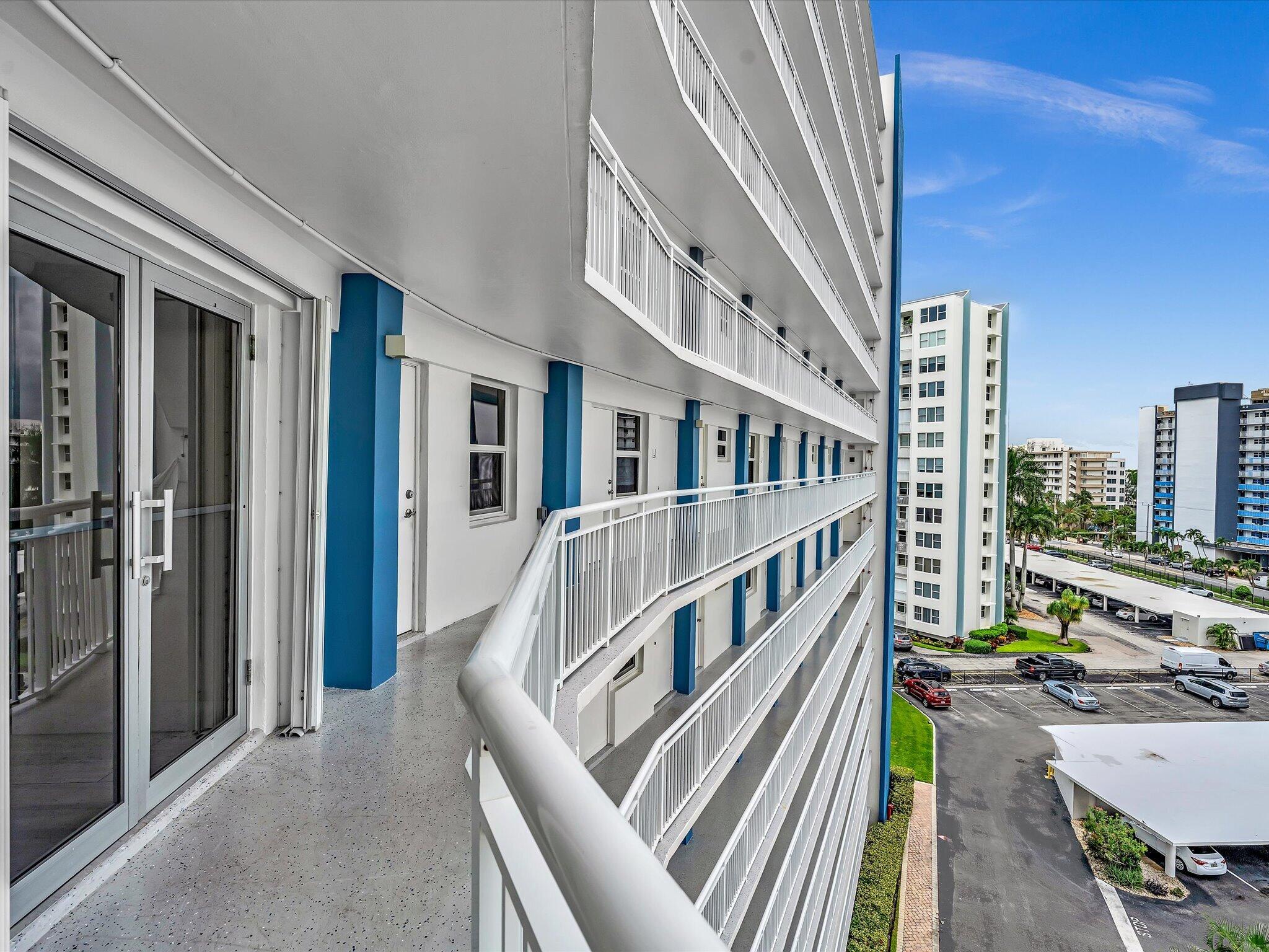 301 N Ocean Boulevard 709 Property Photo 6