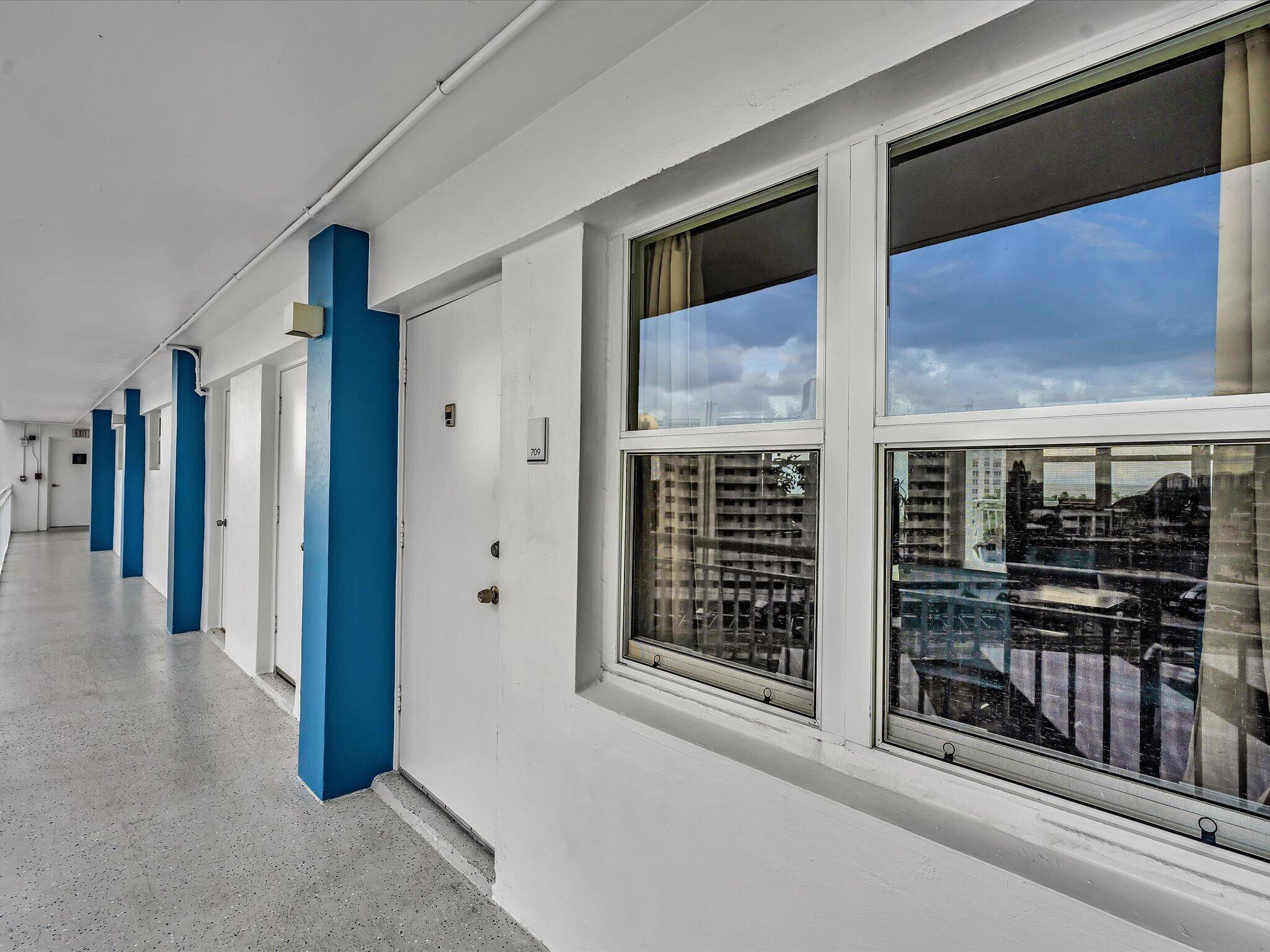 301 N Ocean Boulevard 709 Property Photo 7