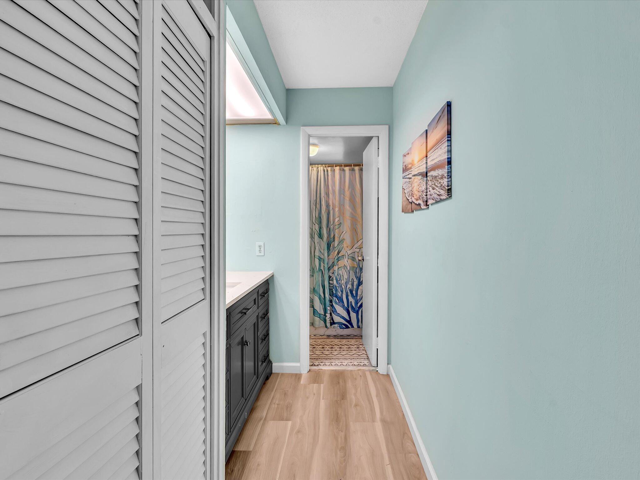 301 N Ocean Boulevard 709 Property Photo 28