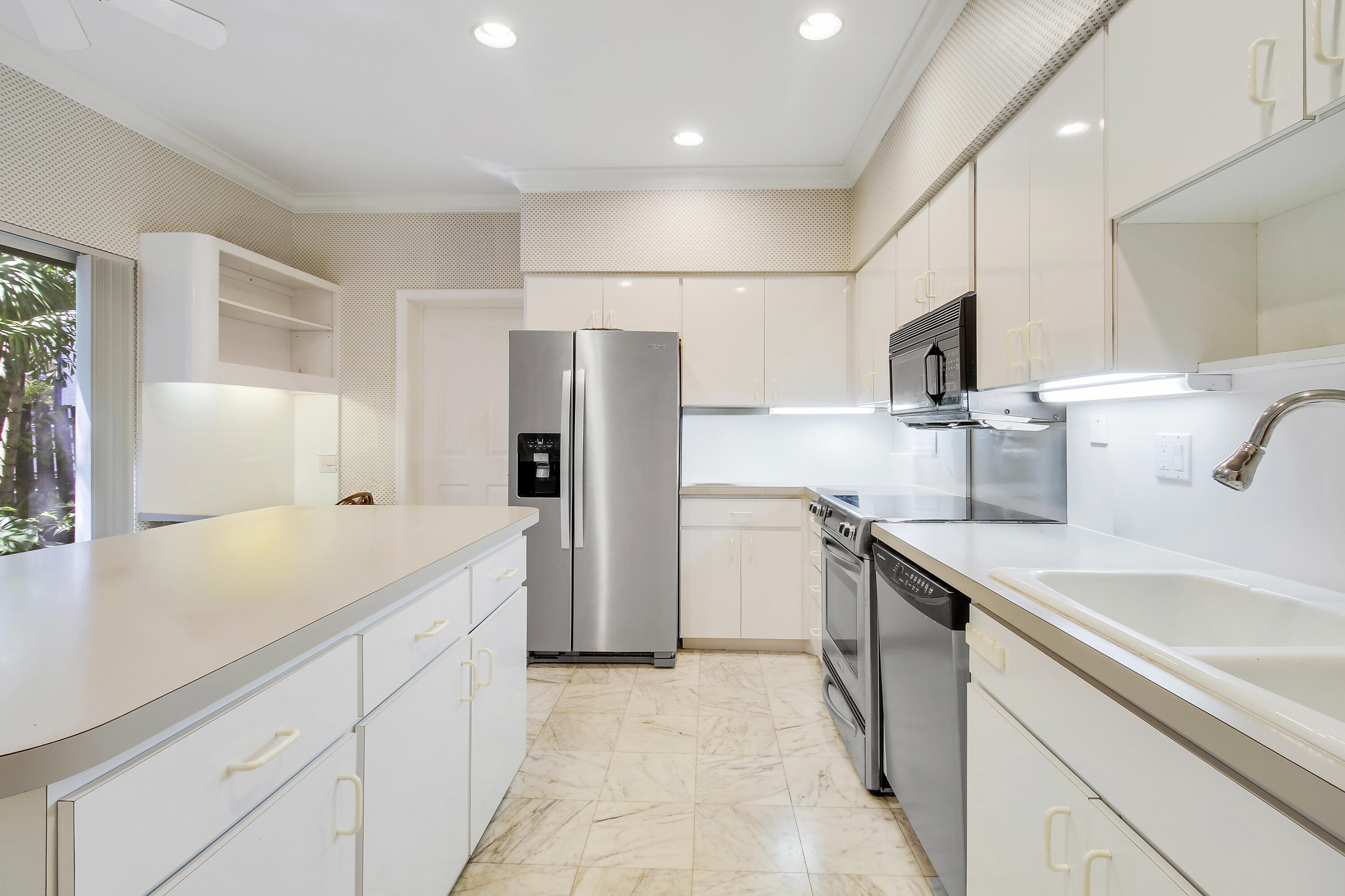 234 Park Avenue Property Photo 6