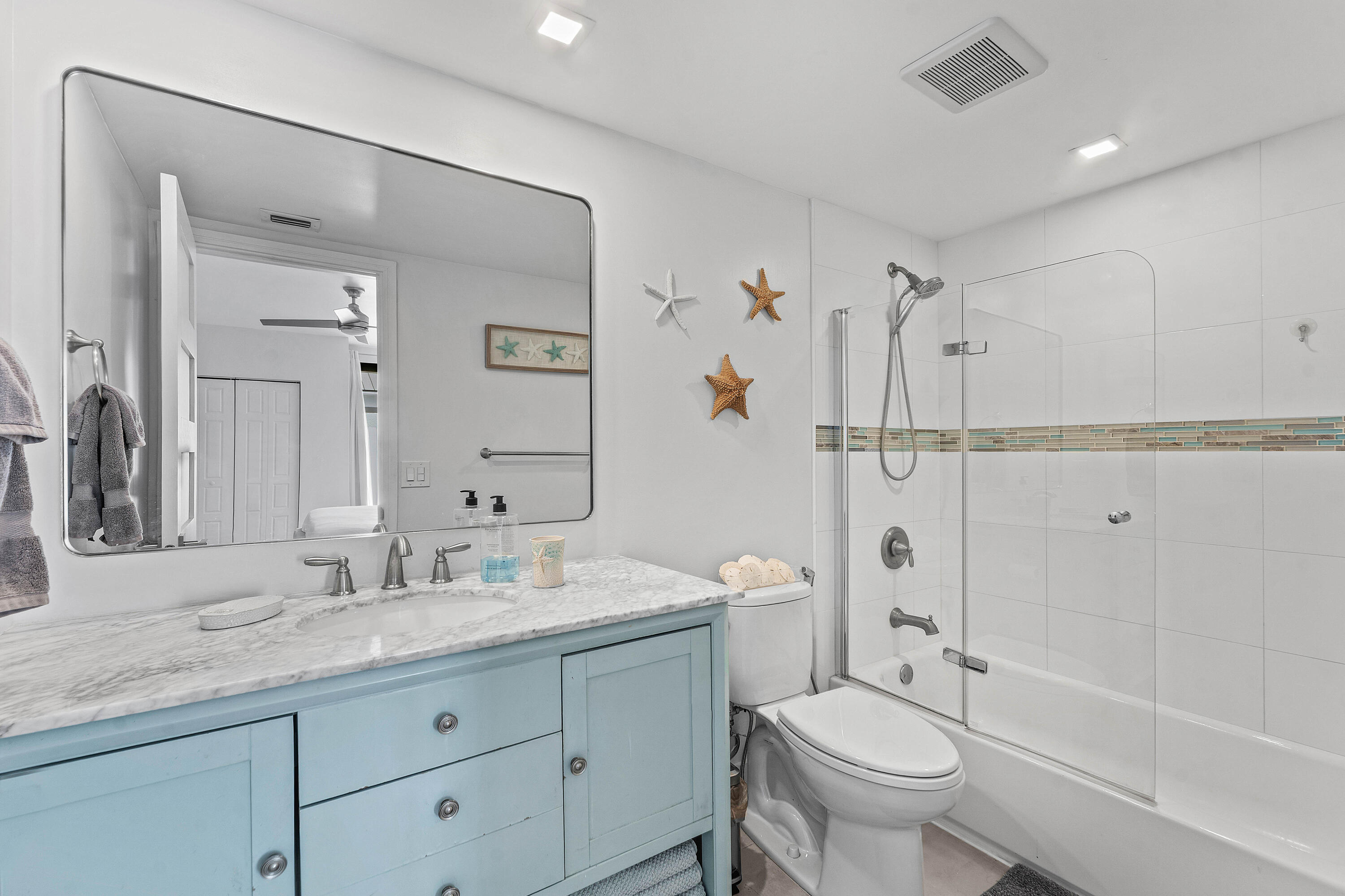 3966 N Ocean Drive 8 Property Photo 25