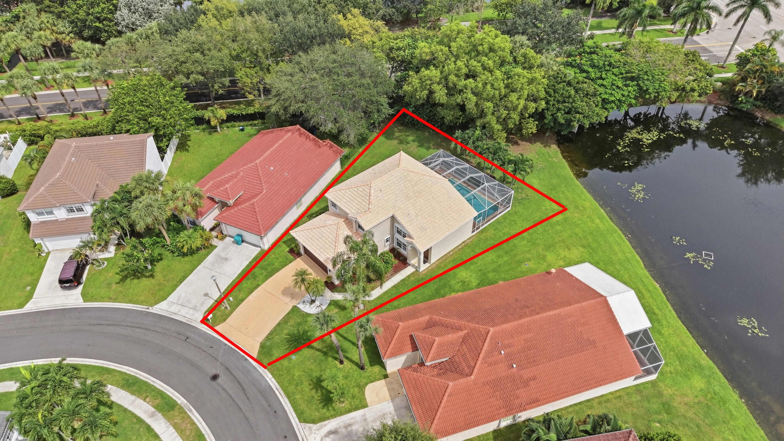 8132 Mystic Harbor Circle Property Photo 1