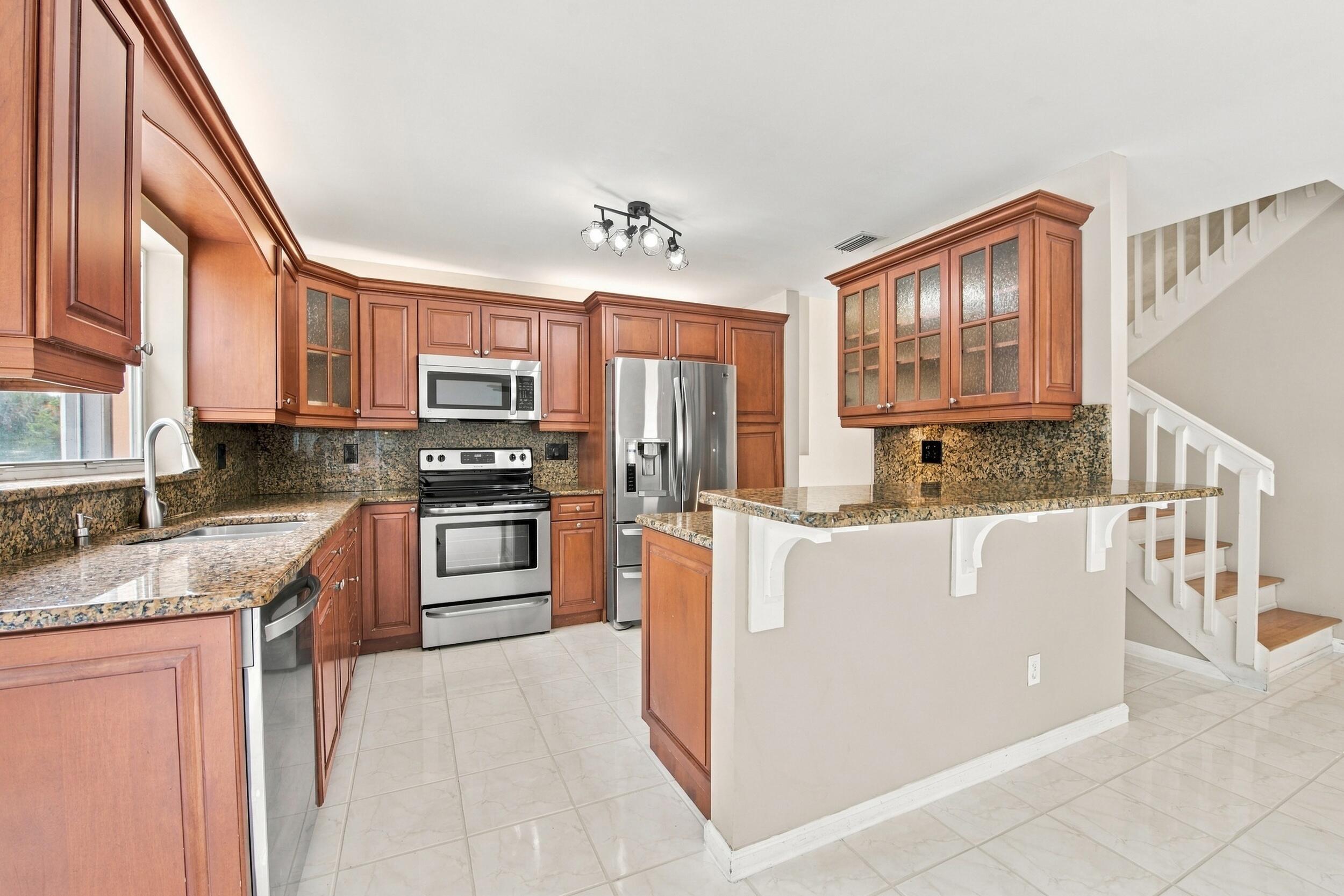 8132 Mystic Harbor Circle Property Photo 13