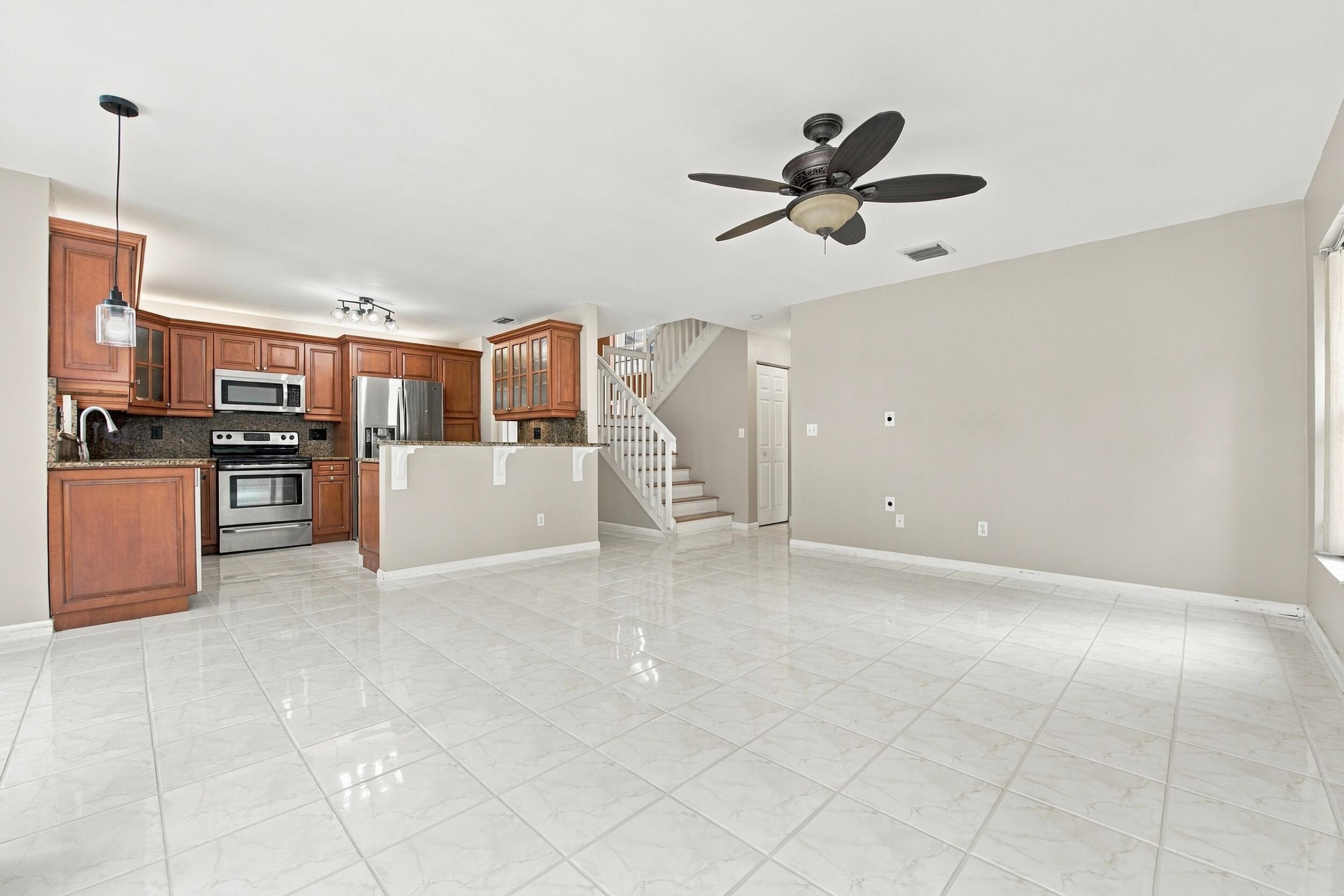 8132 Mystic Harbor Circle Property Photo 16