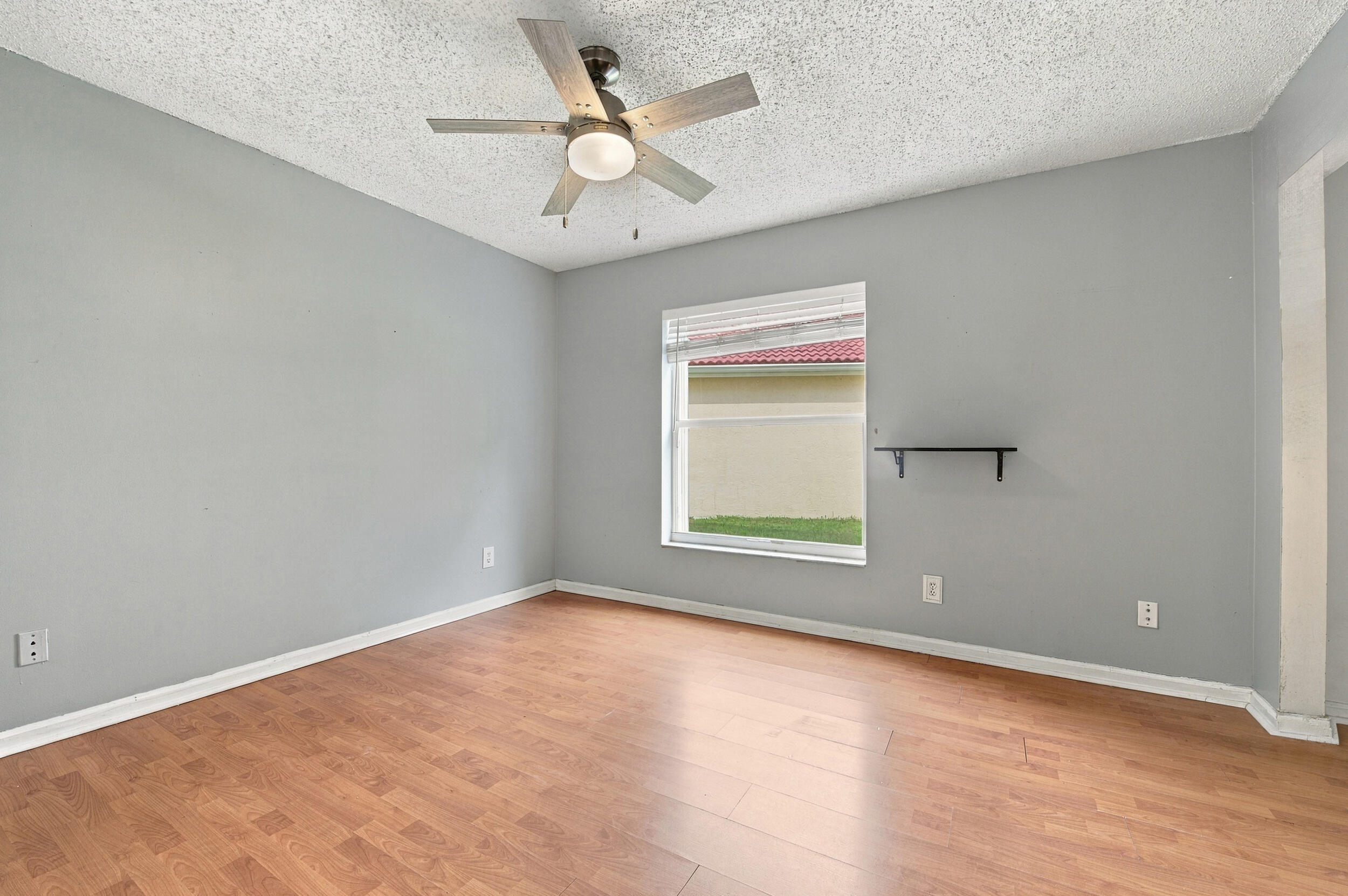 8132 Mystic Harbor Circle Property Photo 27