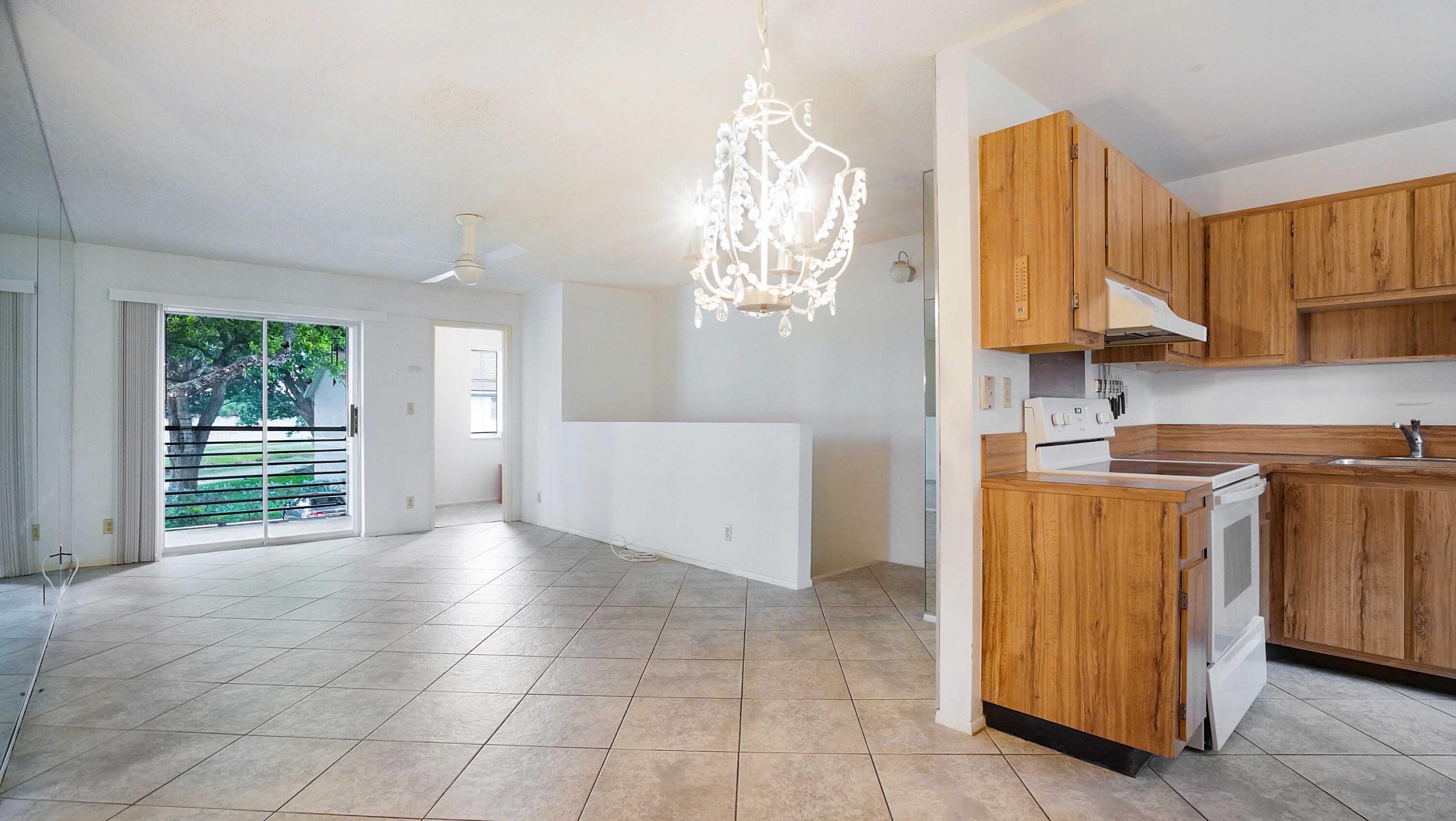 505 Gardens Drive 204 Property Photo 6