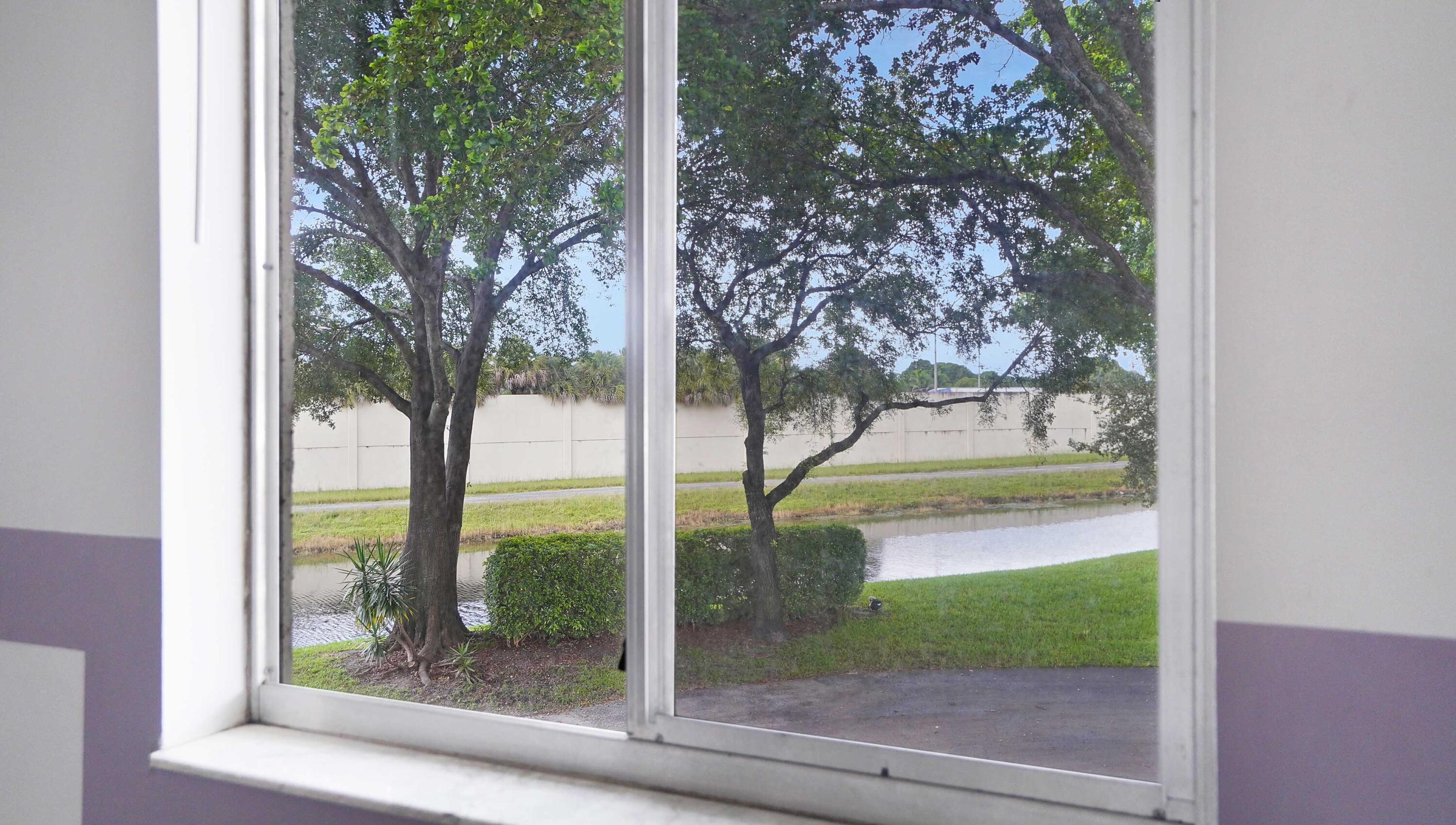 505 Gardens Drive 204 Property Photo 27