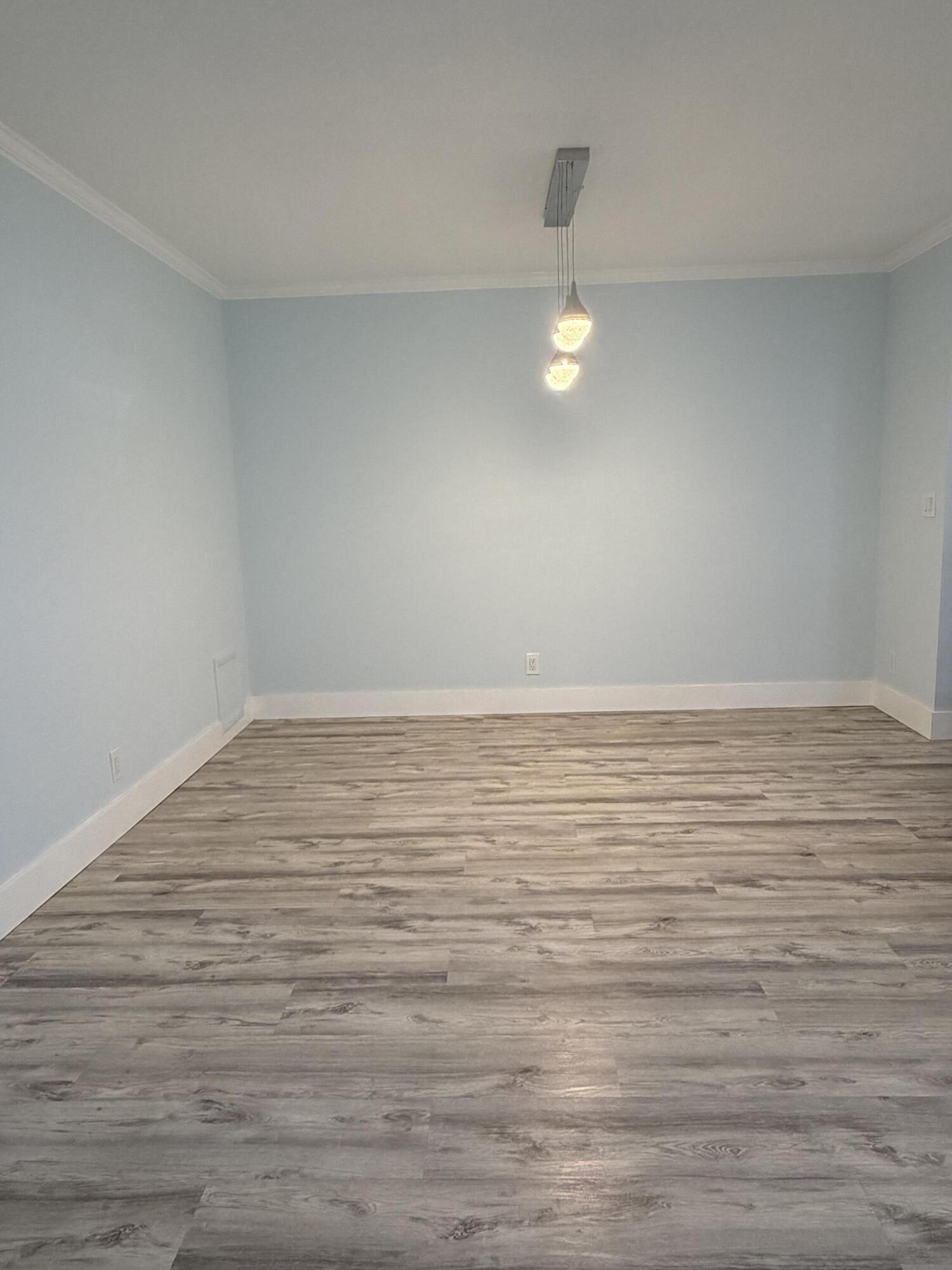 14516 Canalview Drive B Property Photo 6