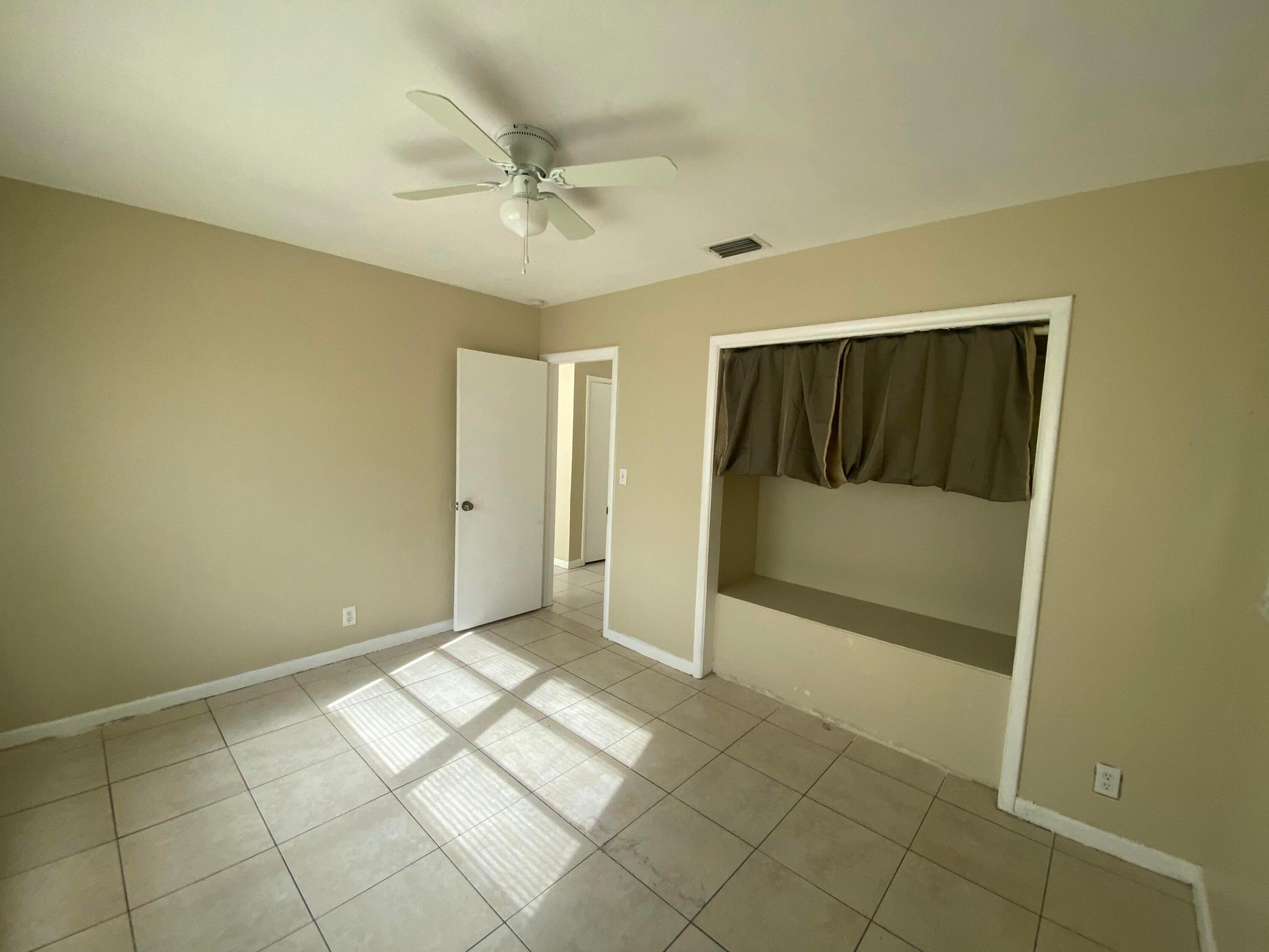 3015 Sw 2nd Street Property Photo 10