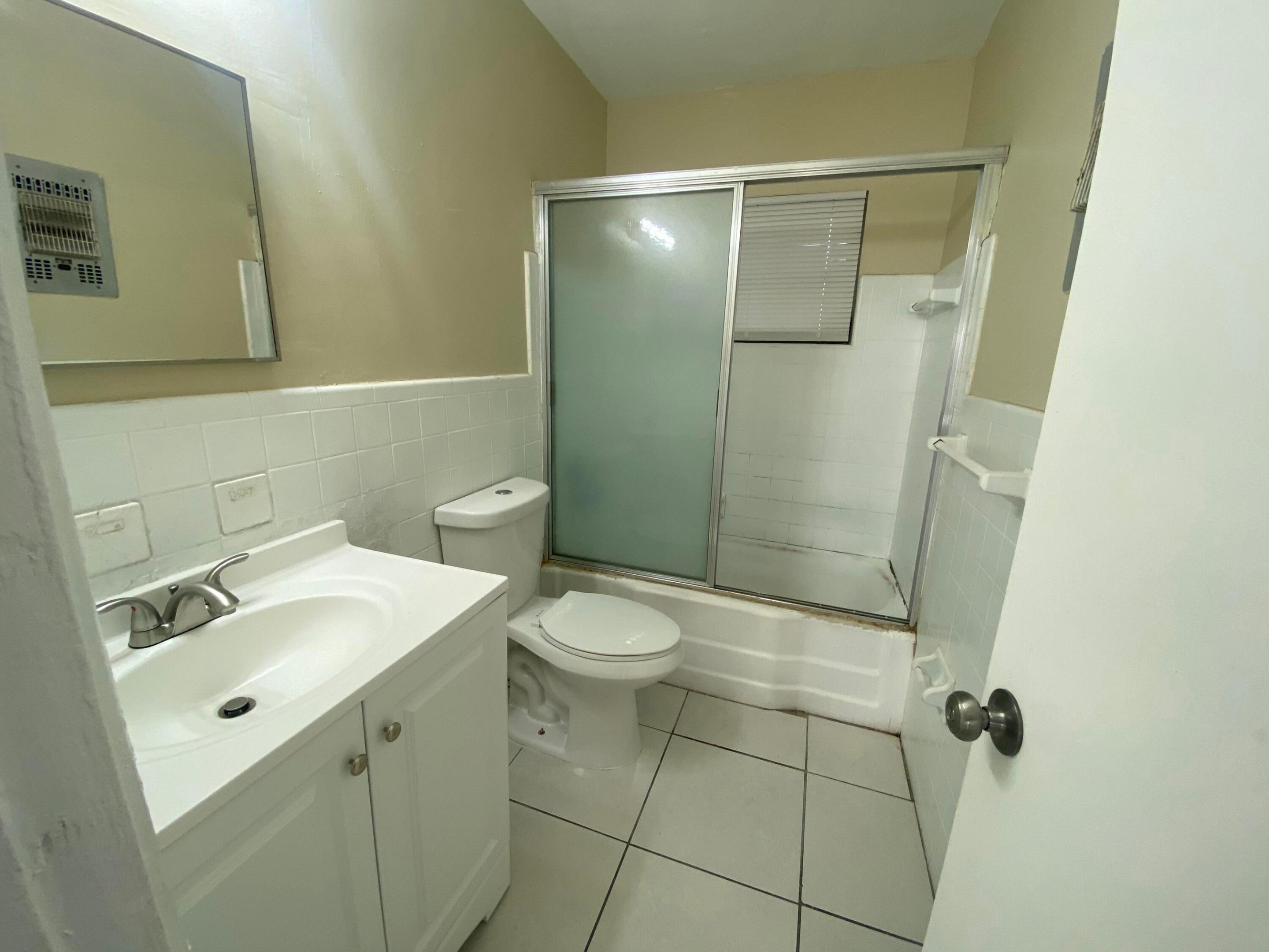 3015 Sw 2nd Street Property Photo 12