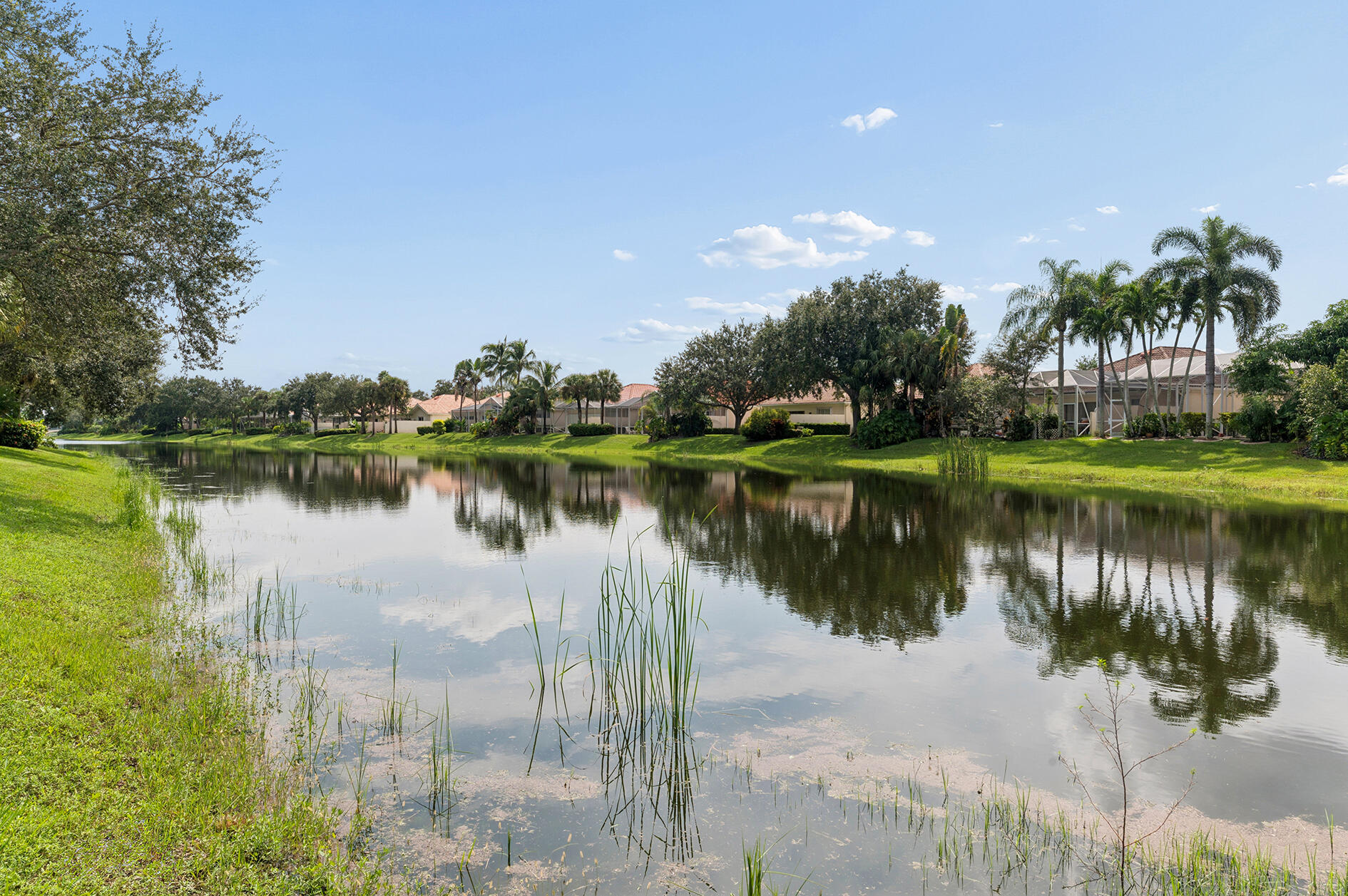 7910 Pine Island Way Property Photo 26