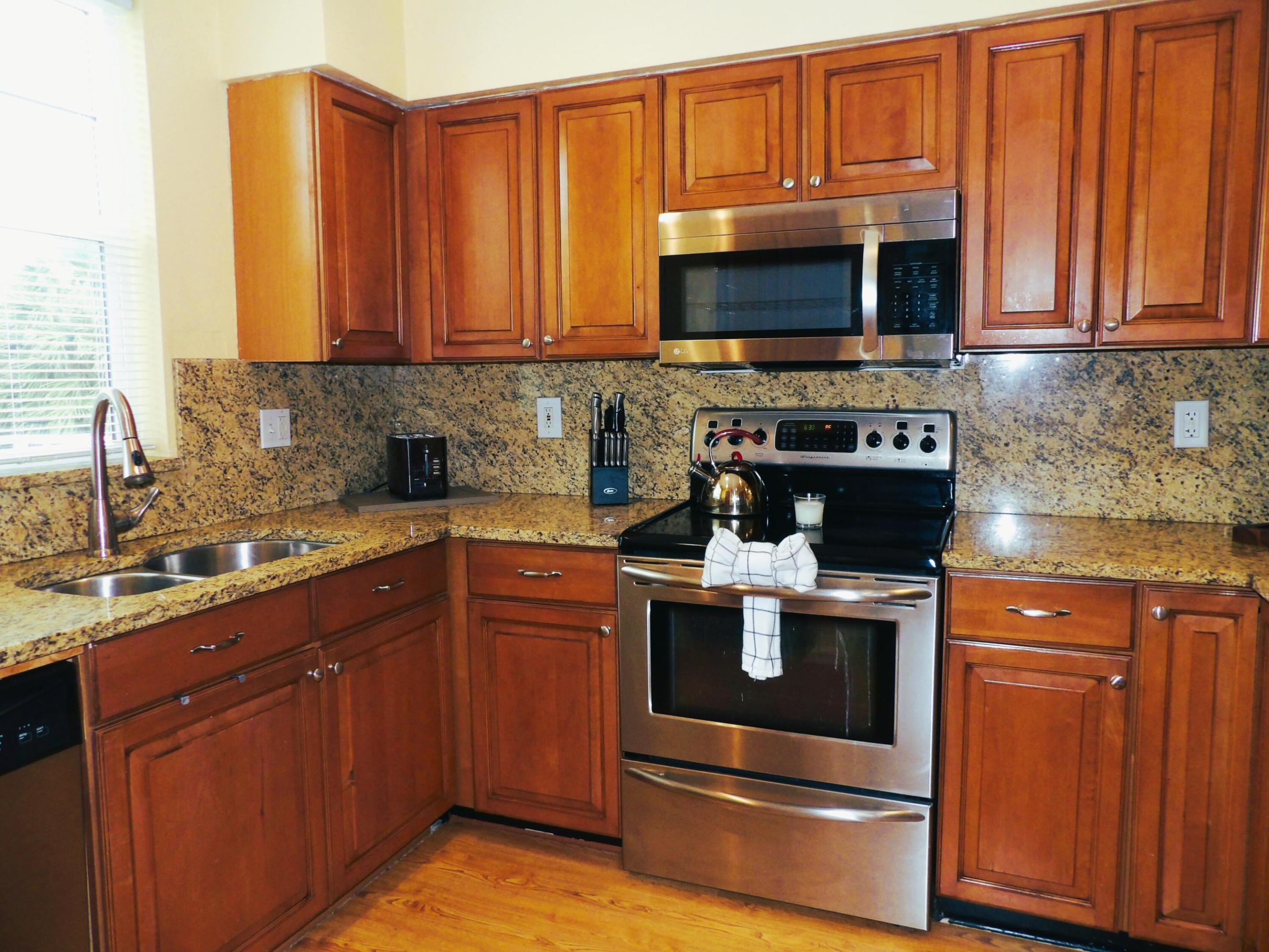 206 Mainsail Circle Property Photo 7