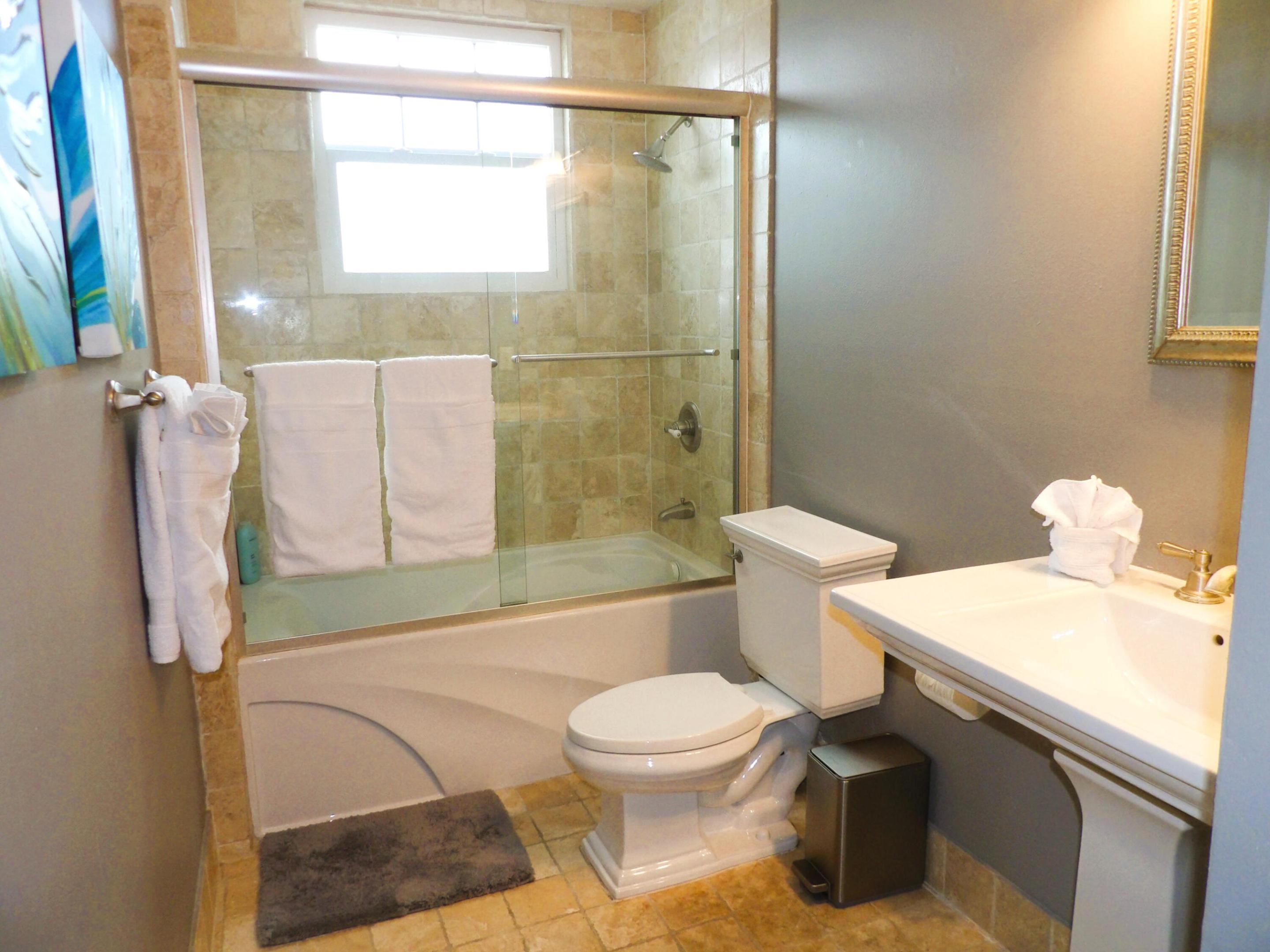 206 Mainsail Circle Property Photo 10