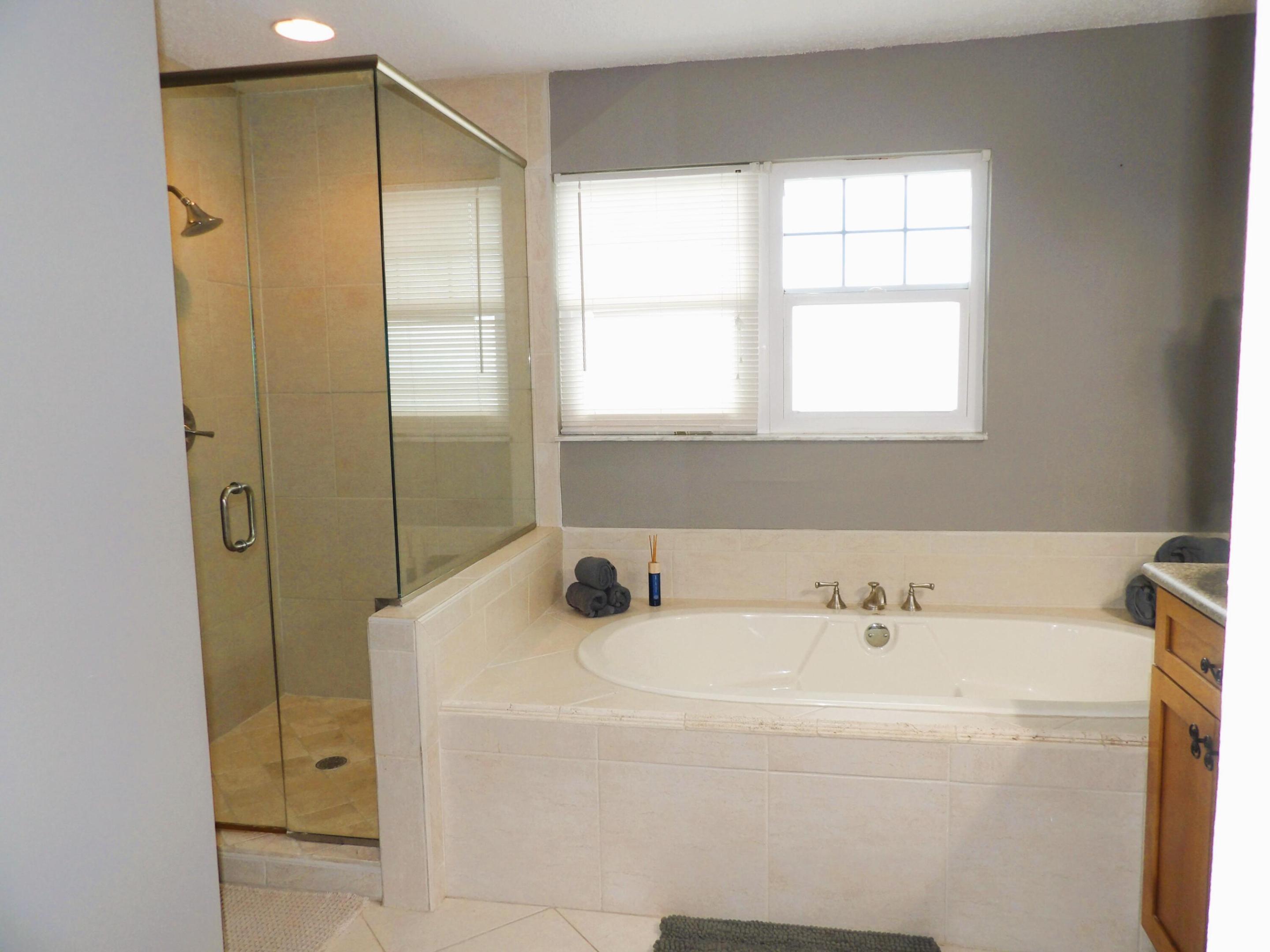 206 Mainsail Circle Property Photo 17
