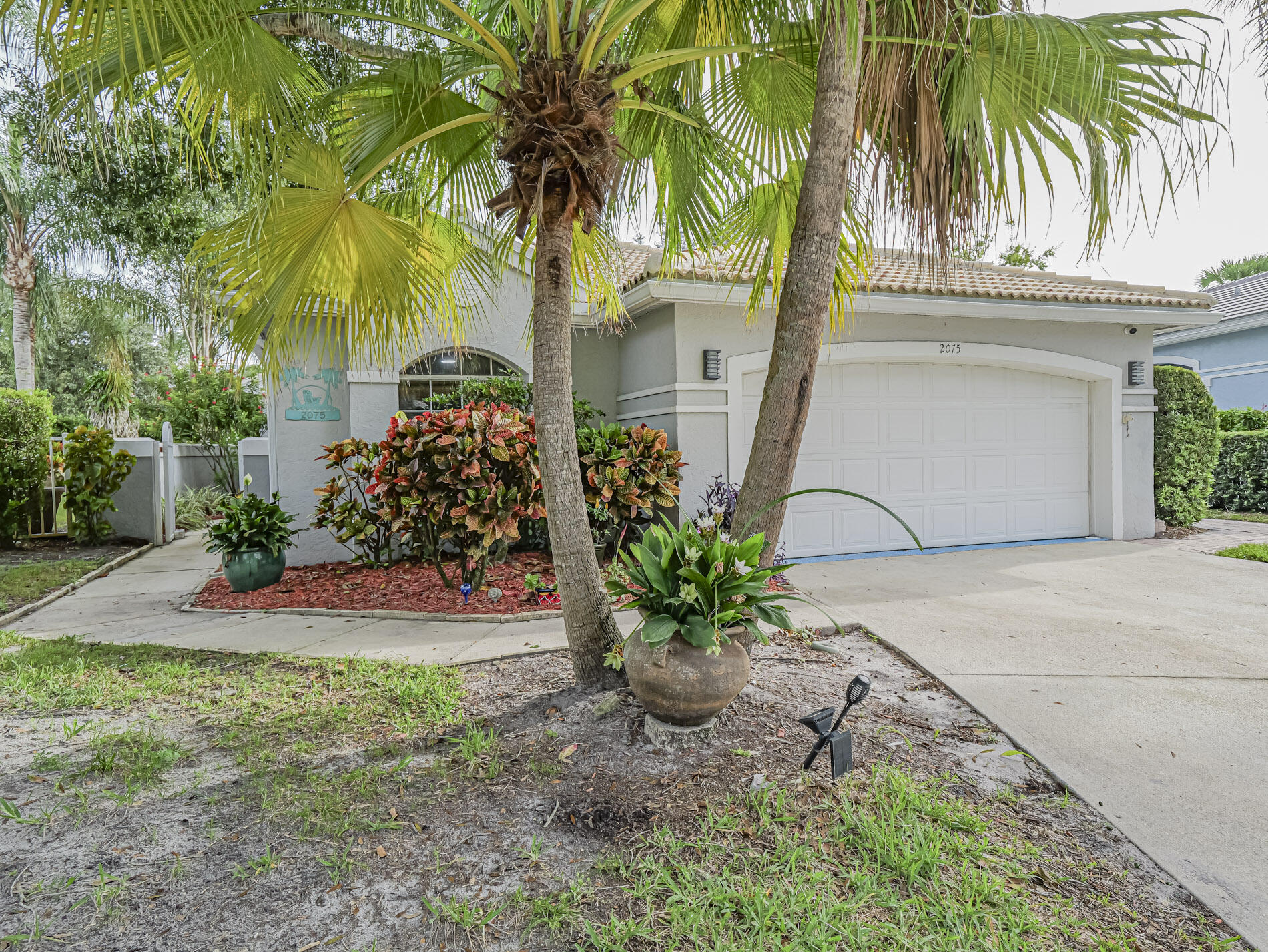 2075 Sw Augusta Trace Property Photo 4