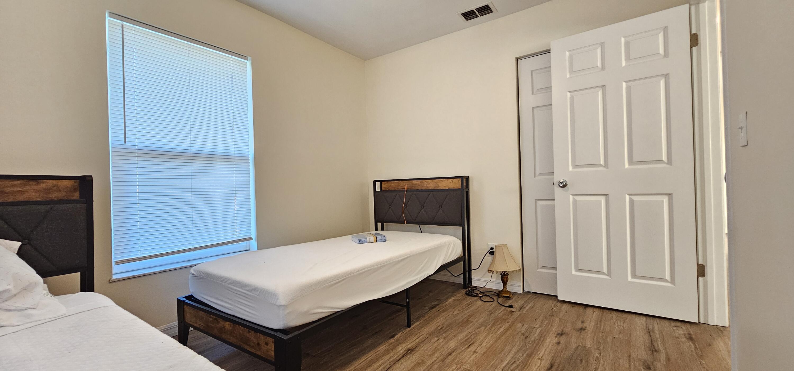 323 Seminole Court Property Photo 11