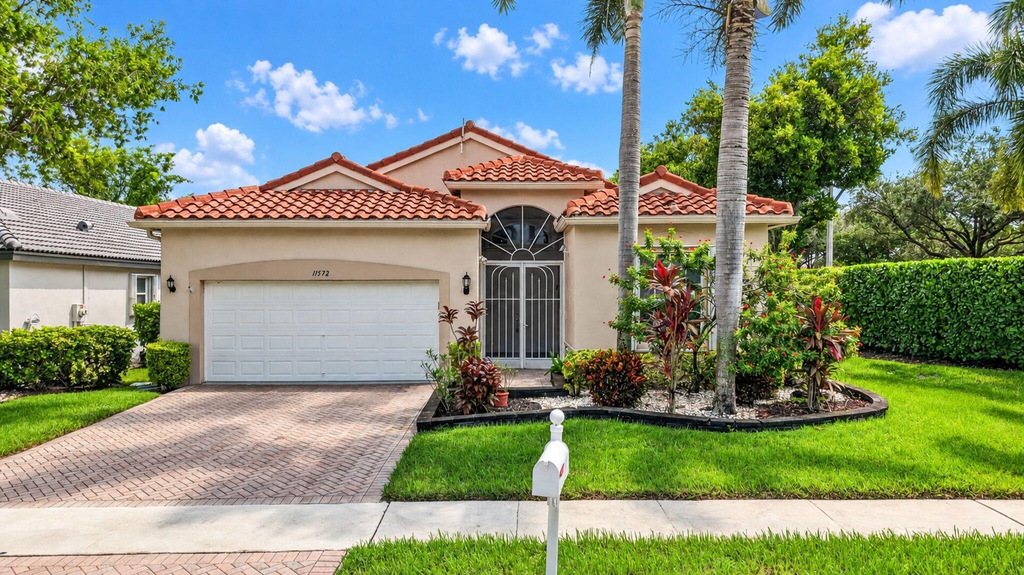 11572 Spring Oak Avenue Property Photo 1
