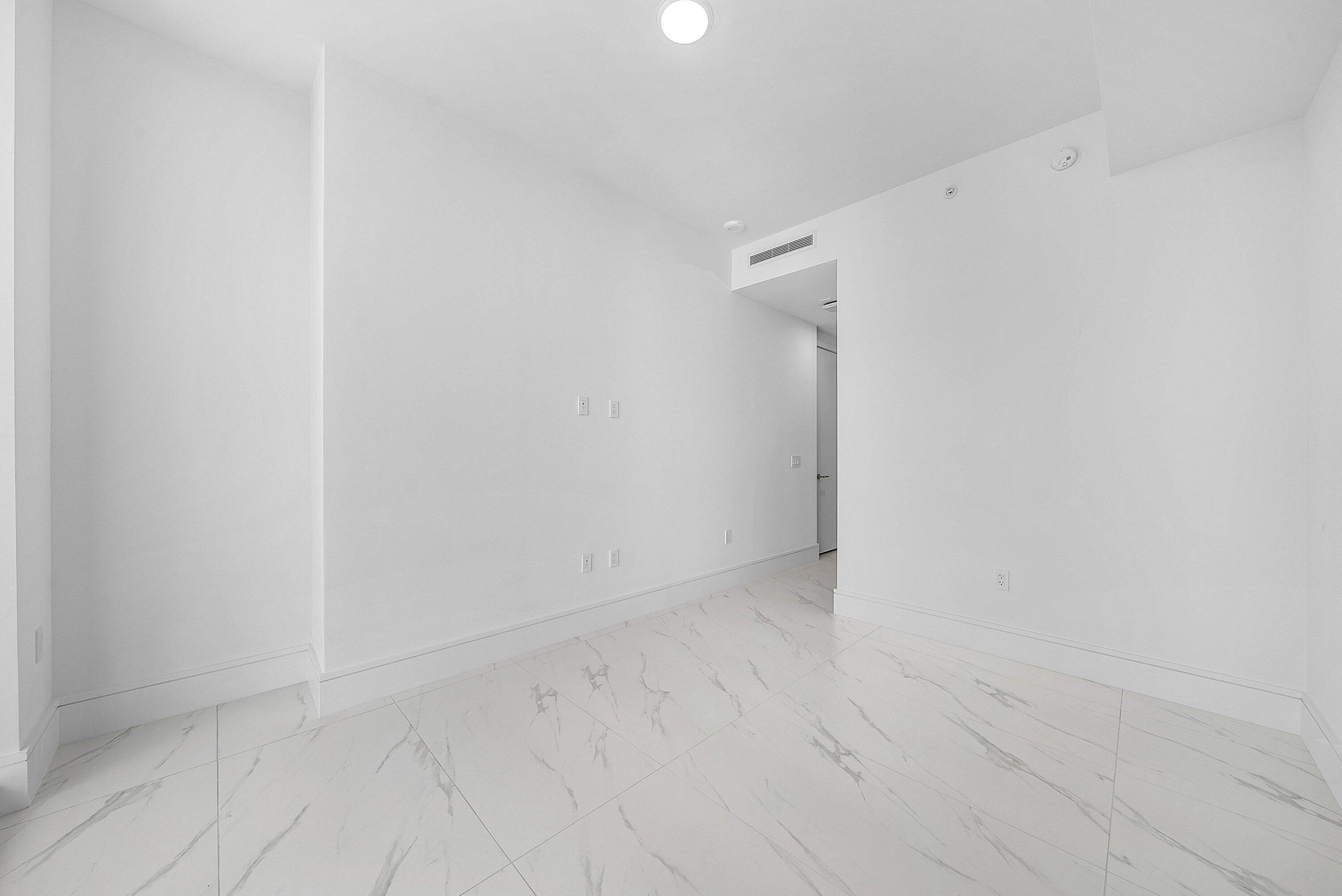 220 Lake Shore Drive 2202 Property Photo 17
