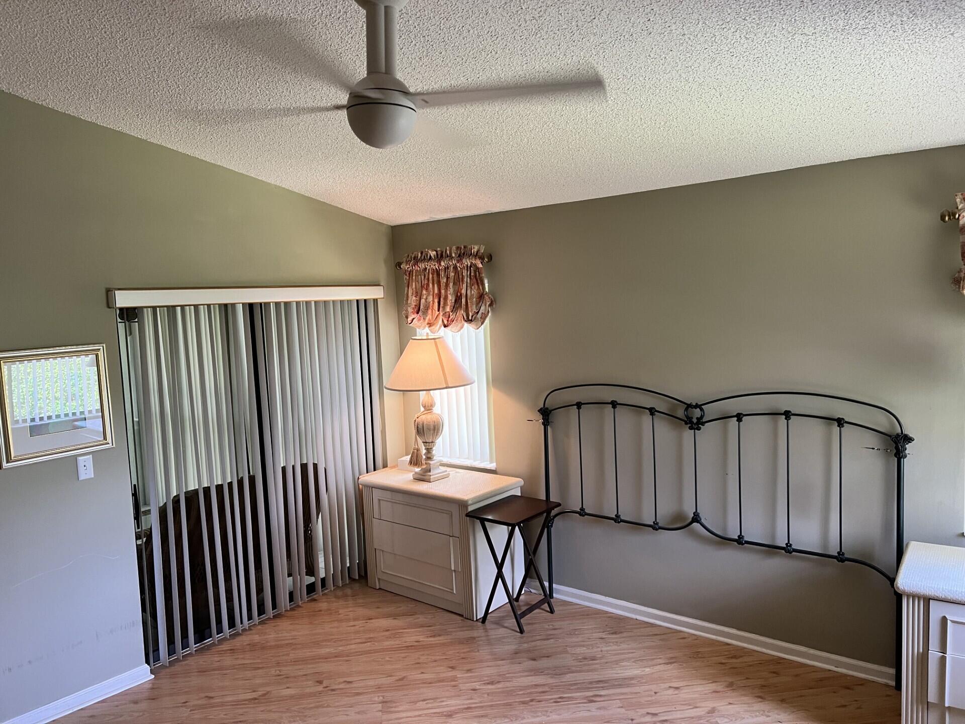 9632 Sills Drive E 204 Property Photo 12