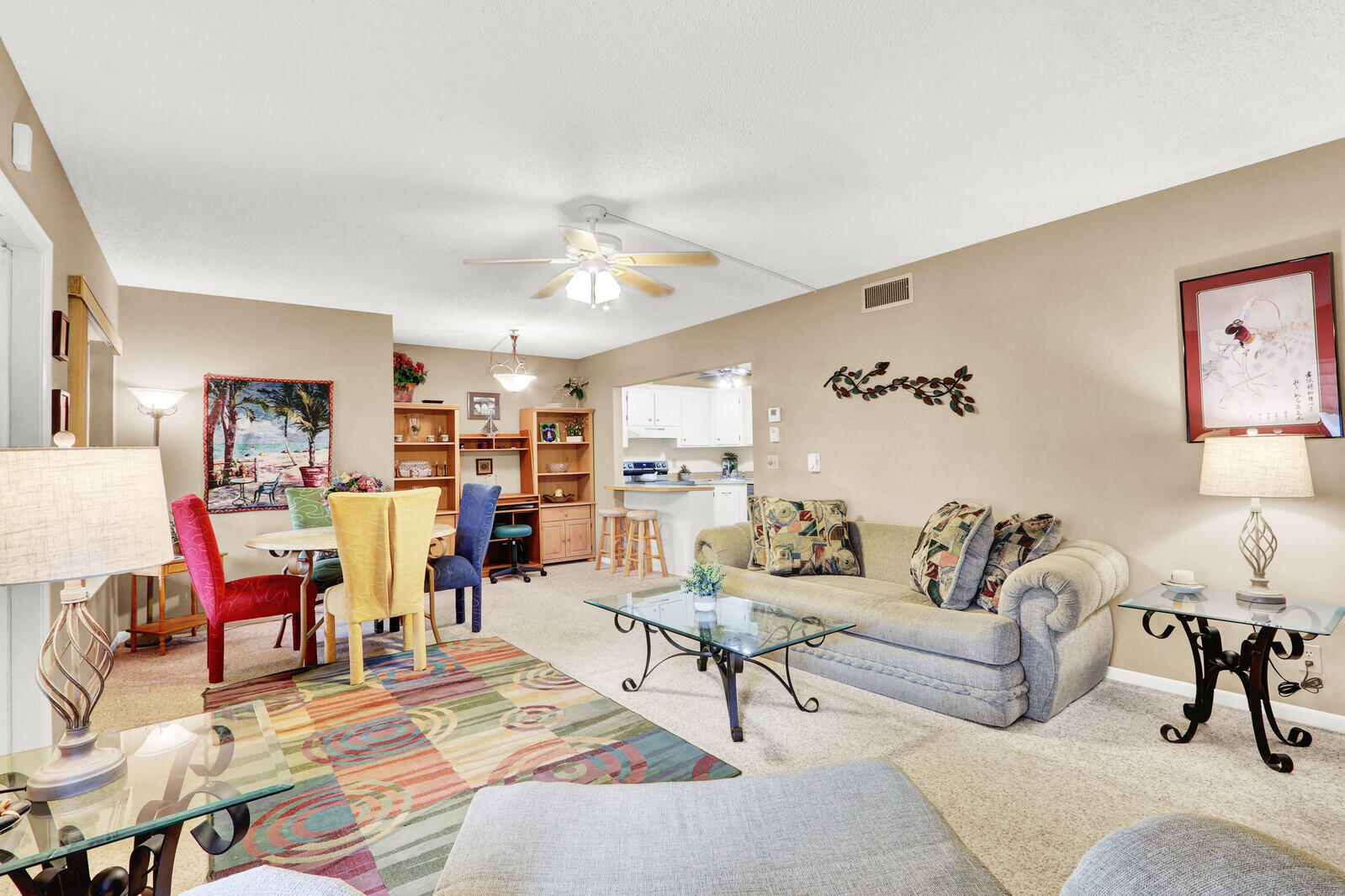 338 Knotty Pine Circle D-1 Property Photo 4