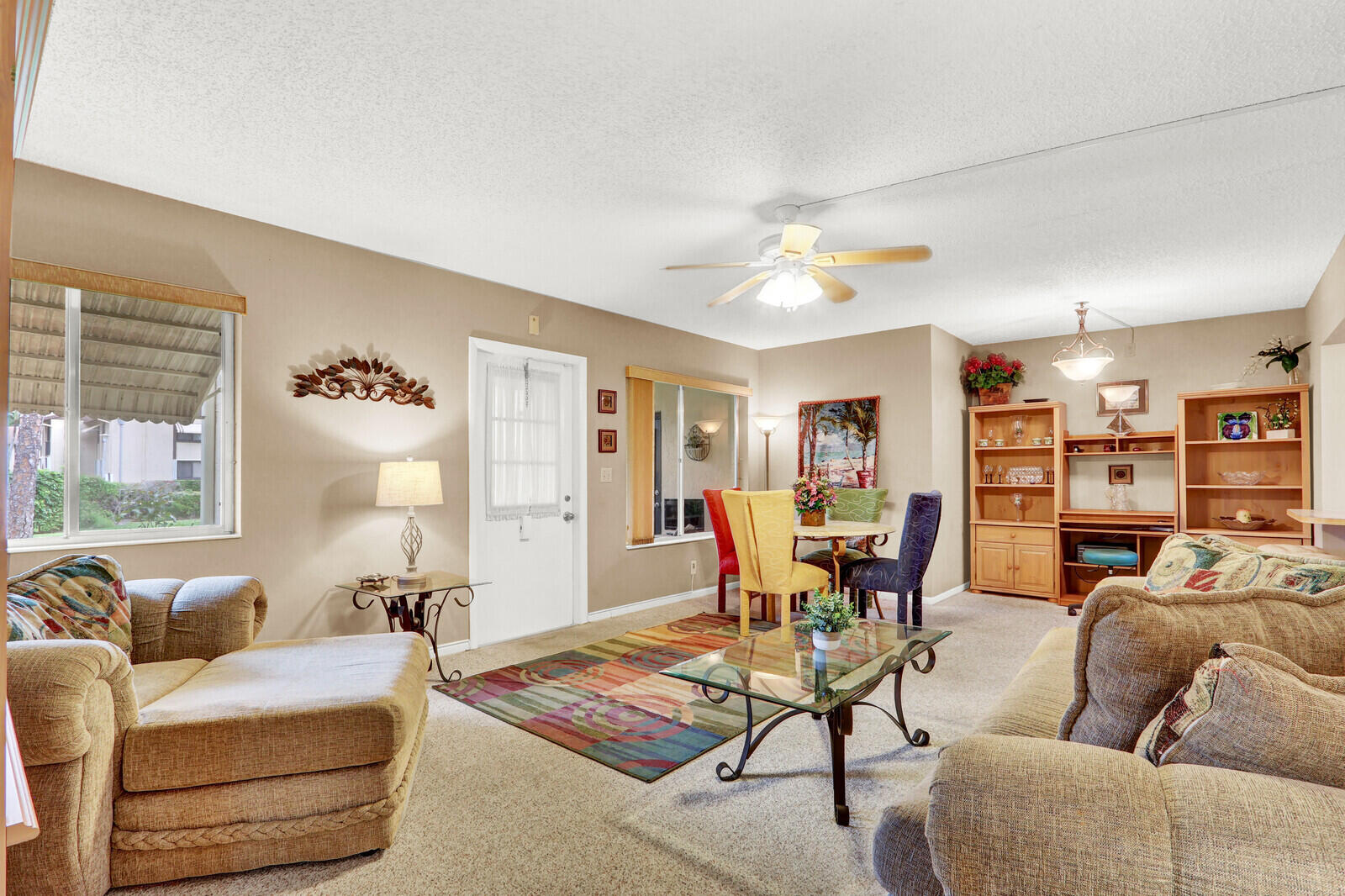 338 Knotty Pine Circle D-1 Property Photo 5