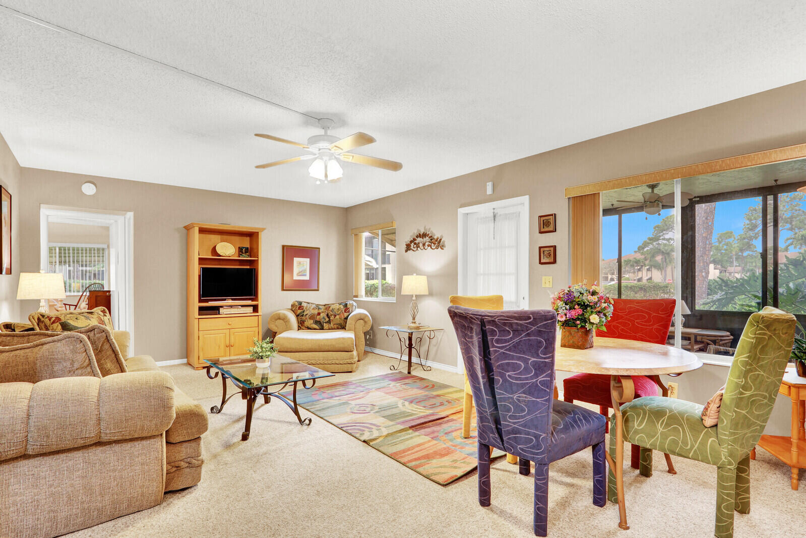 338 Knotty Pine Circle D-1 Property Photo 9