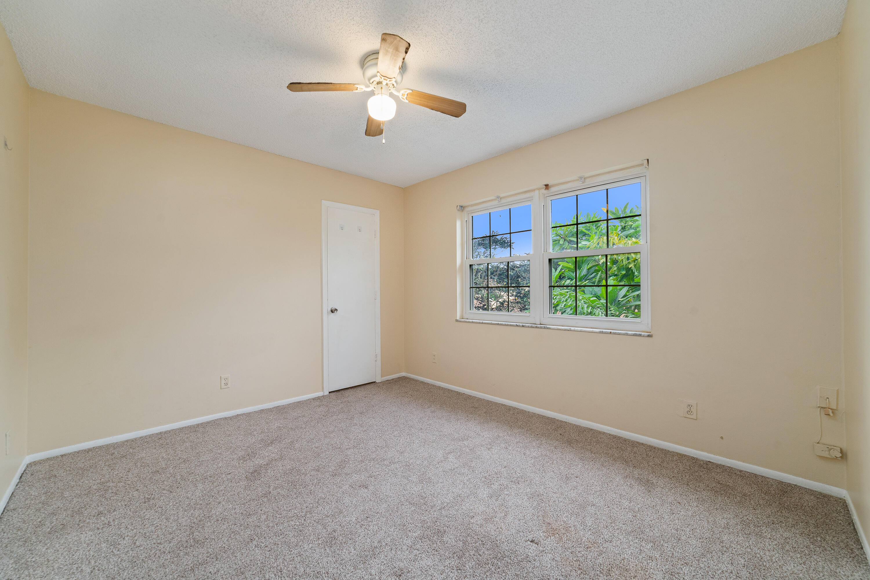 3021 Nw 68th Street 11g Property Photo 15