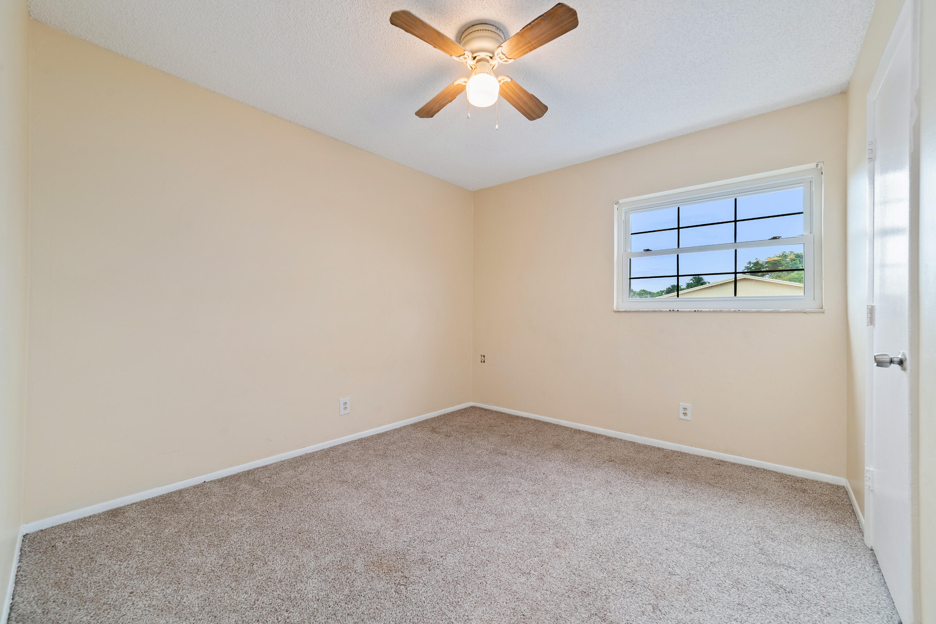 3021 Nw 68th Street 11g Property Photo 18