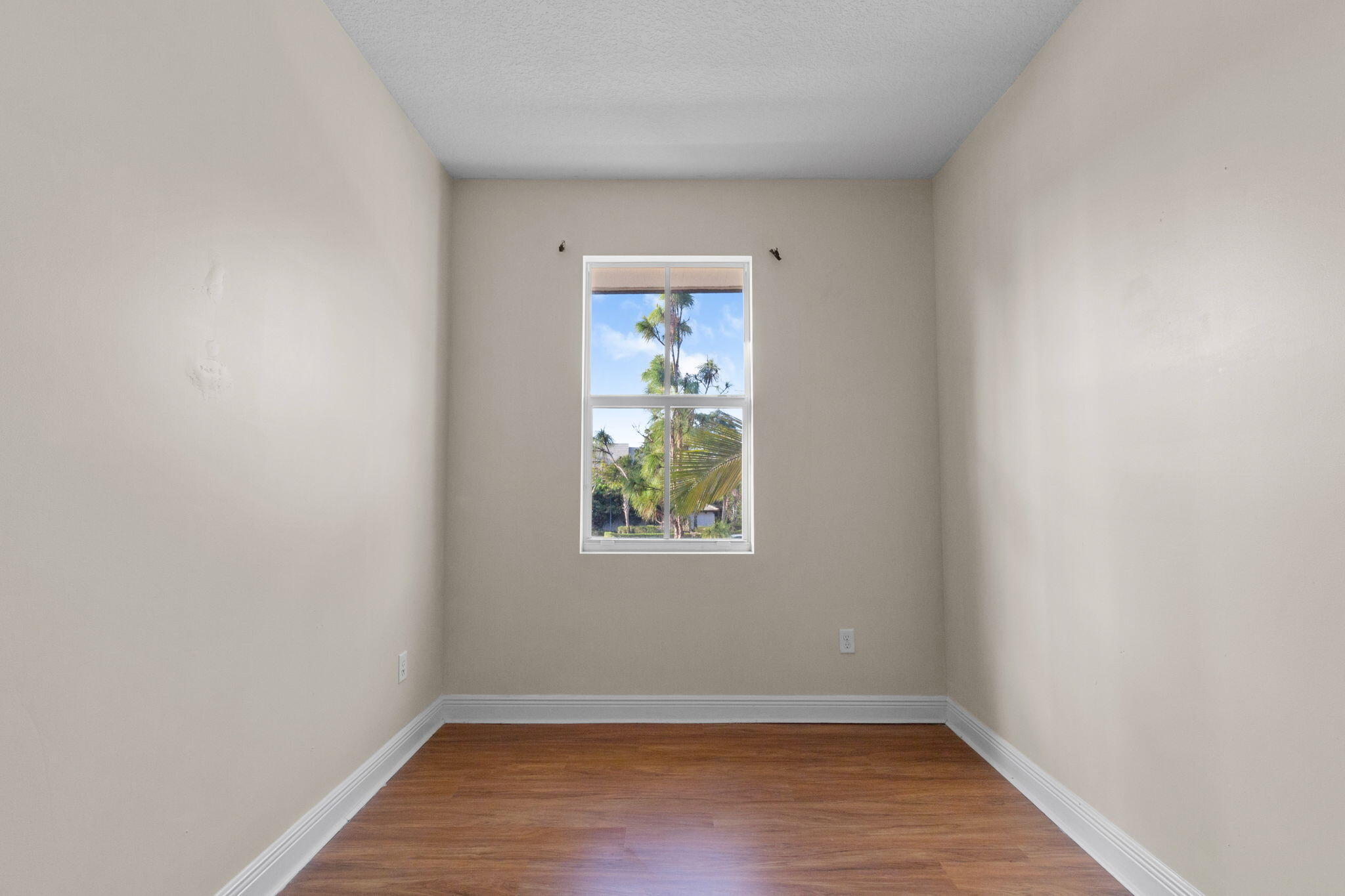 6918 Long Pine Circle Property Photo 15