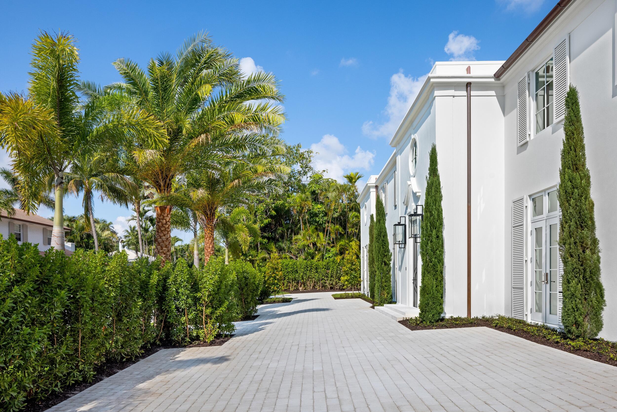 301 Plantation Road Property Photo 4