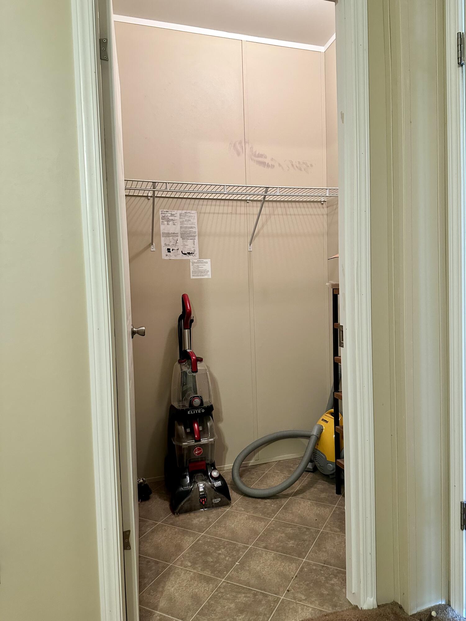1057 Blue Heron Lane Property Photo 10
