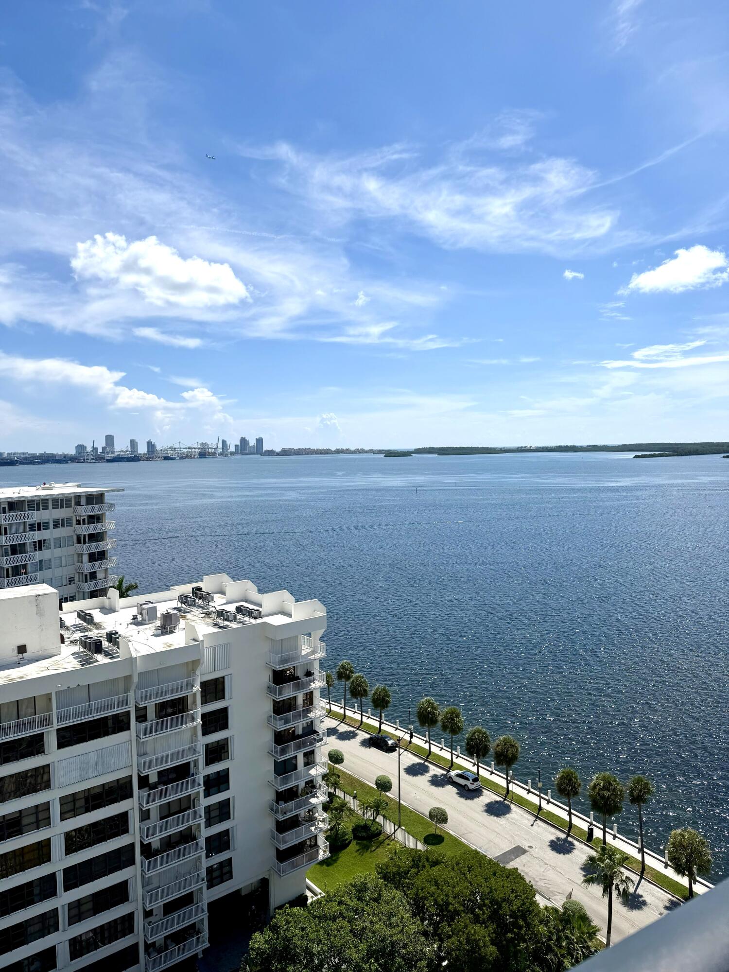 1450 Brickell Bay Drive 1702 Property Photo 1