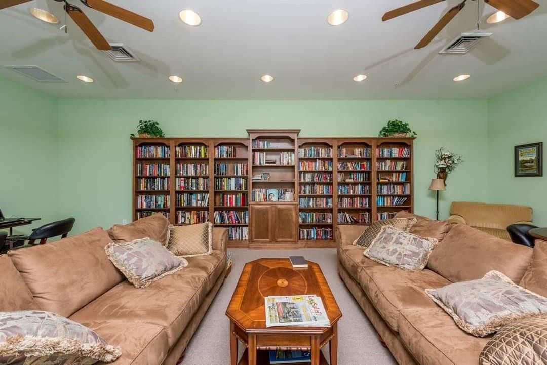 605 Sw 42nd Cove Property Photo 14