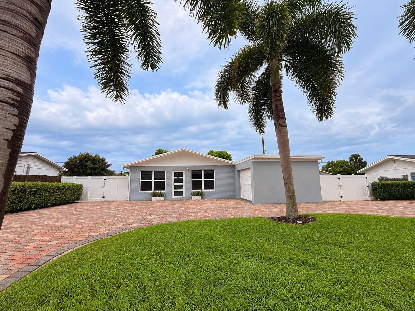 872 HARTH Drive