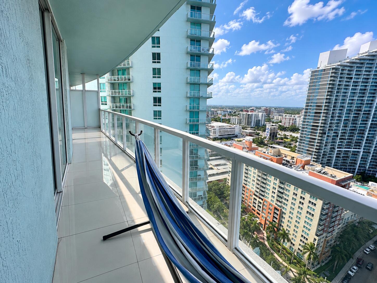 1900 N Bayshore Drive 2604 Property Photo 11